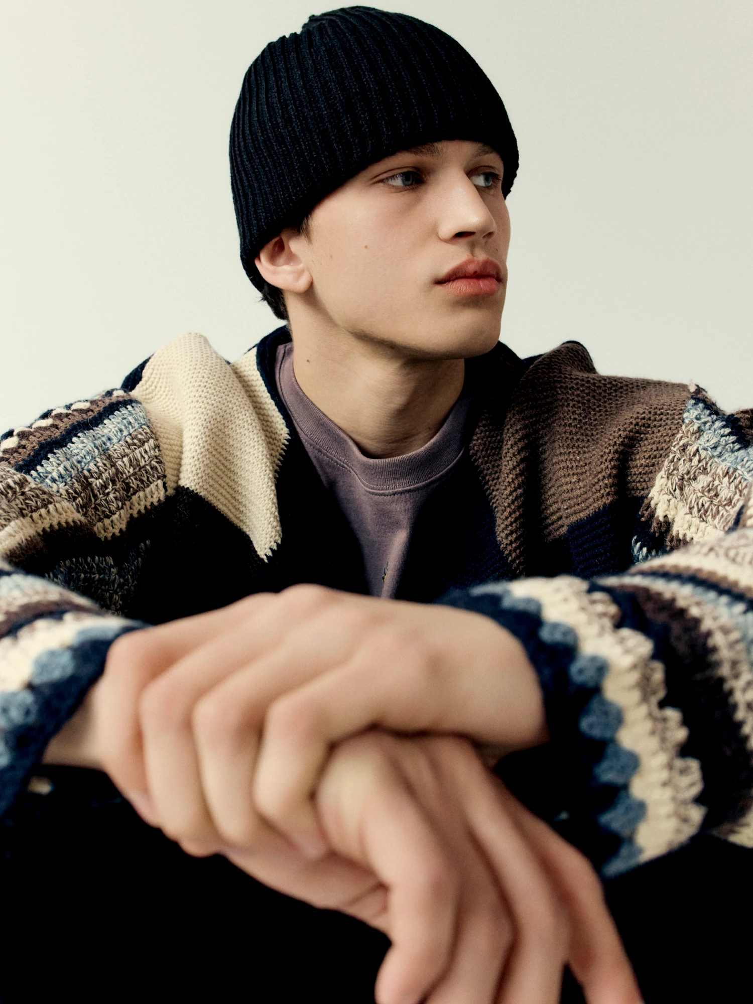 Шапка YESEYESEE Short Cascade Beanie Black