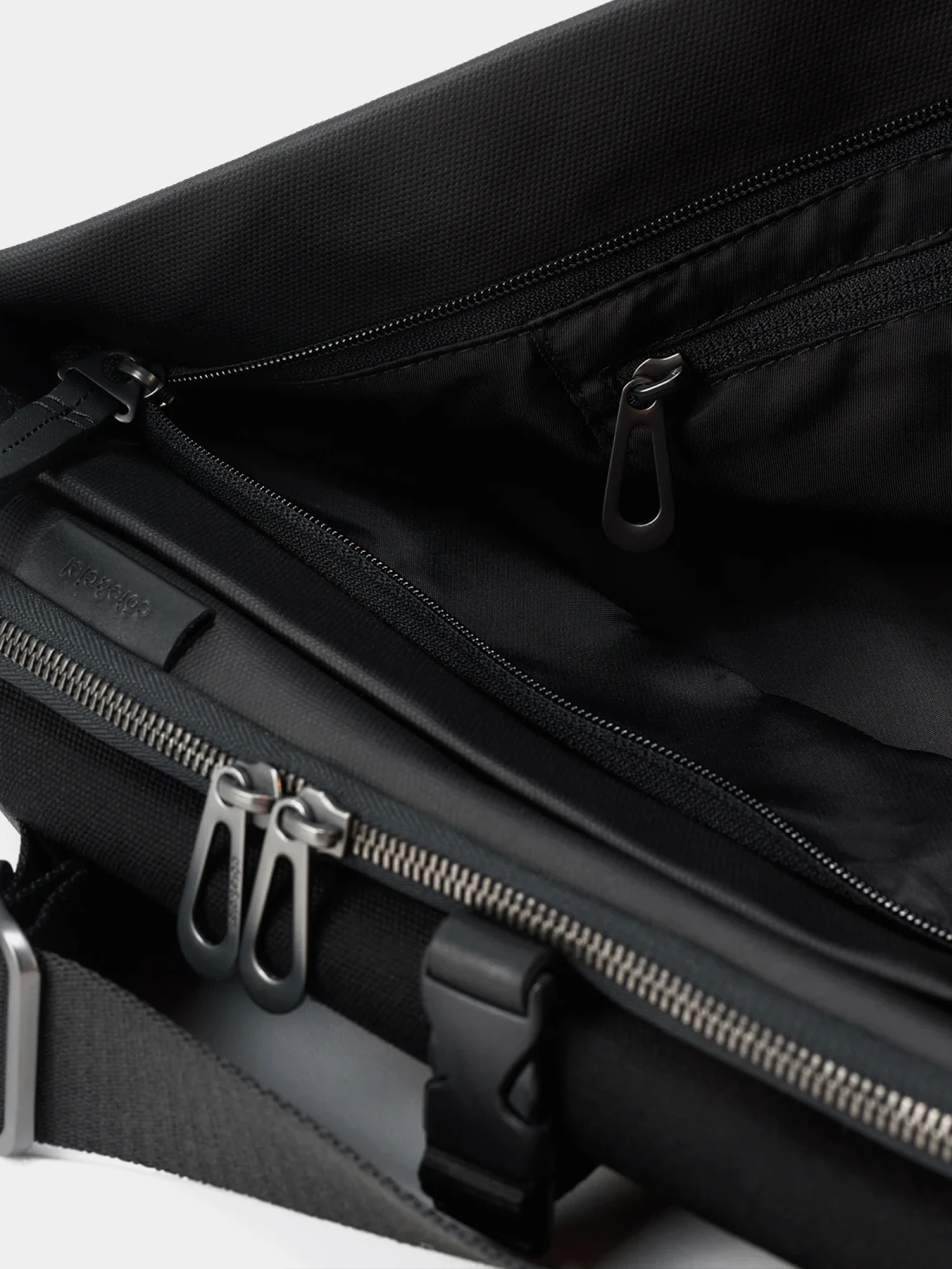 Сумка COTE&CIEL Riss Coated Canvas Black