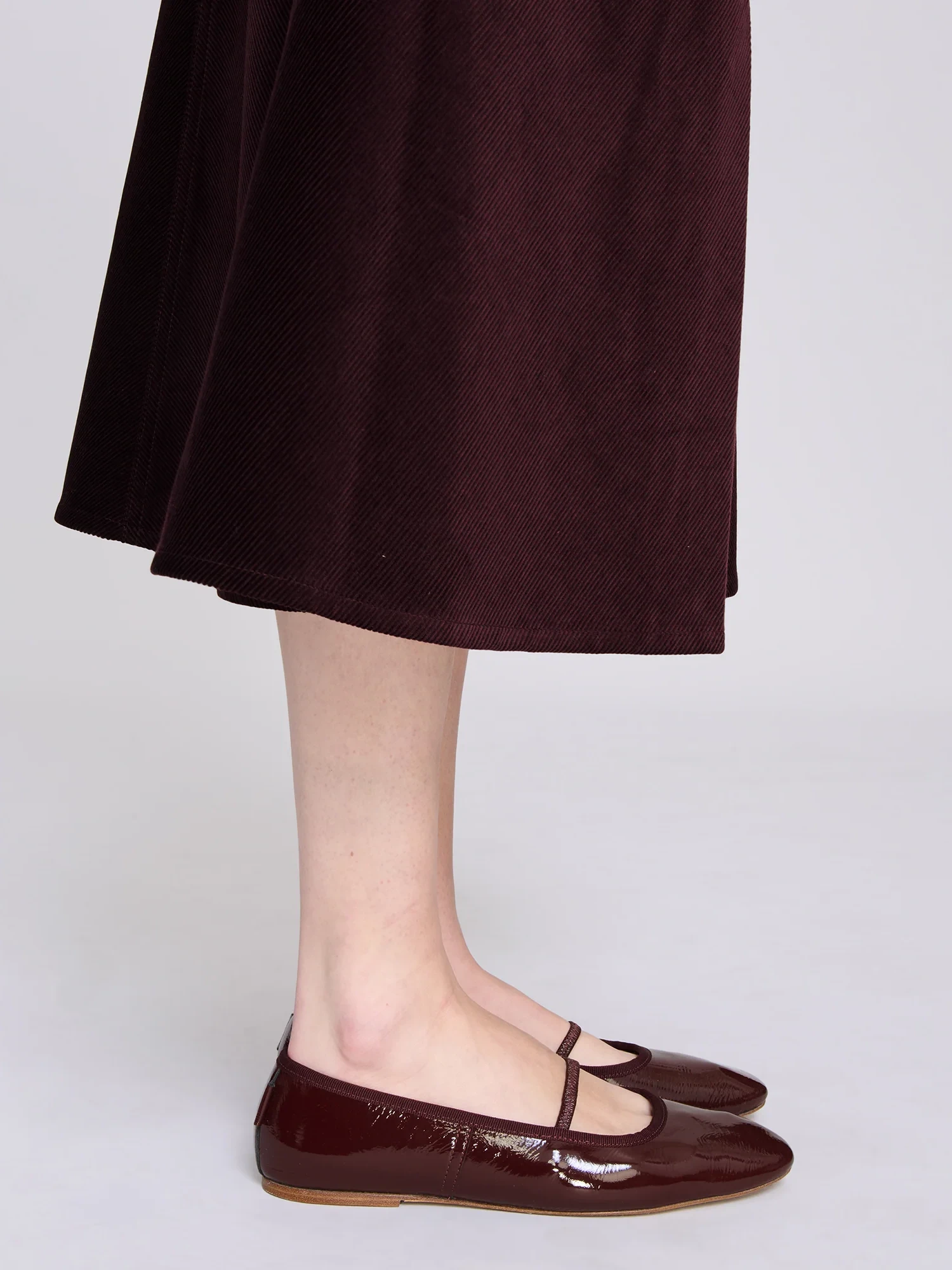 Женские балетки A.P.C. Swan Ballet Flats Wine
