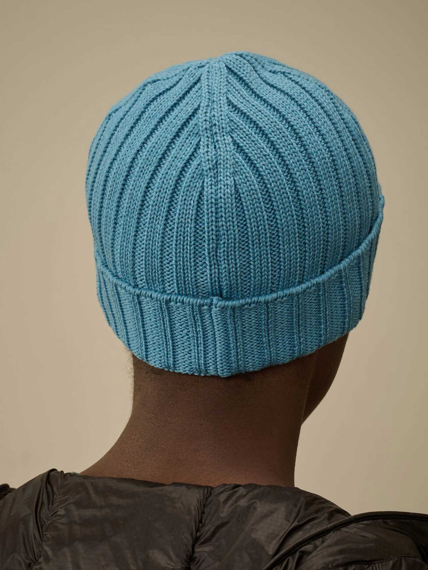 Шапка C.P. Company Extrafine Merino Wool Logo Aegean Blue