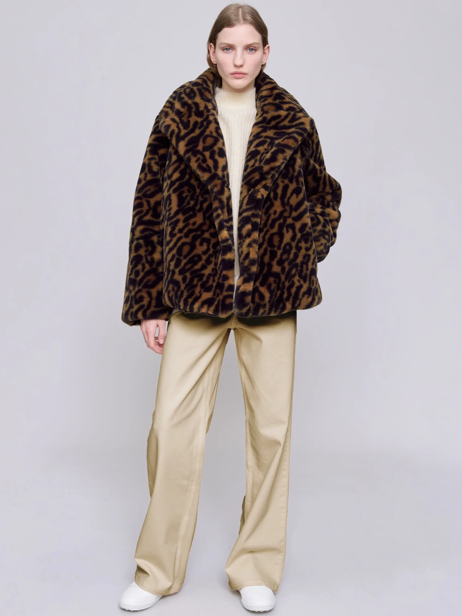 Женская шуба A.P.C. Johanna Brown