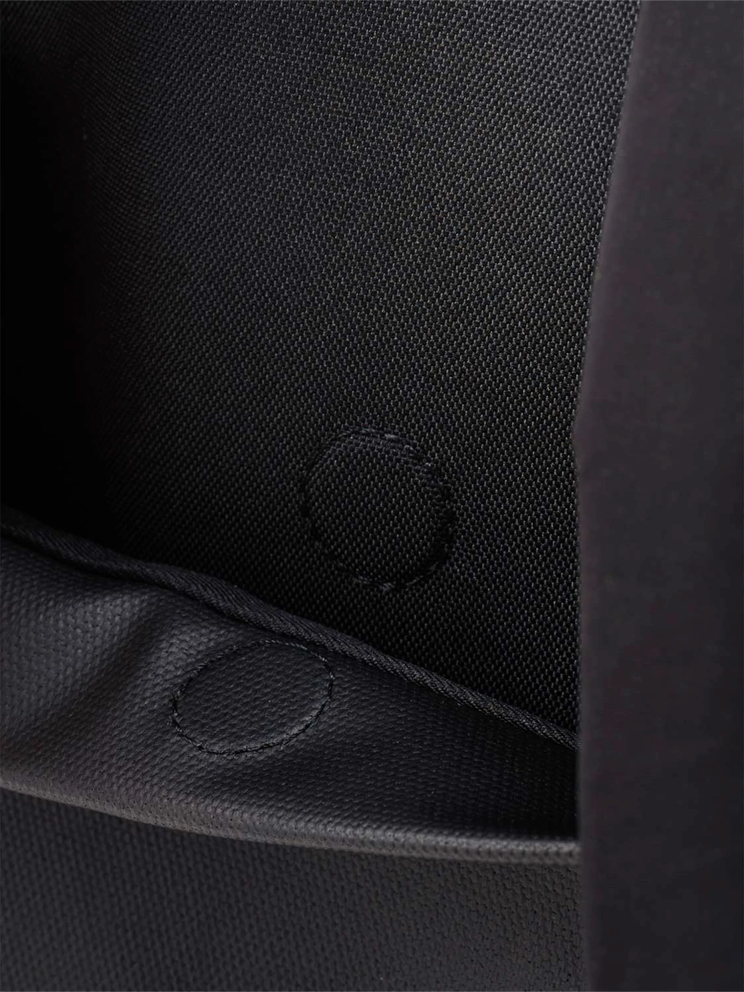 Рюкзак COTE&CIEL Adria Smooth Black