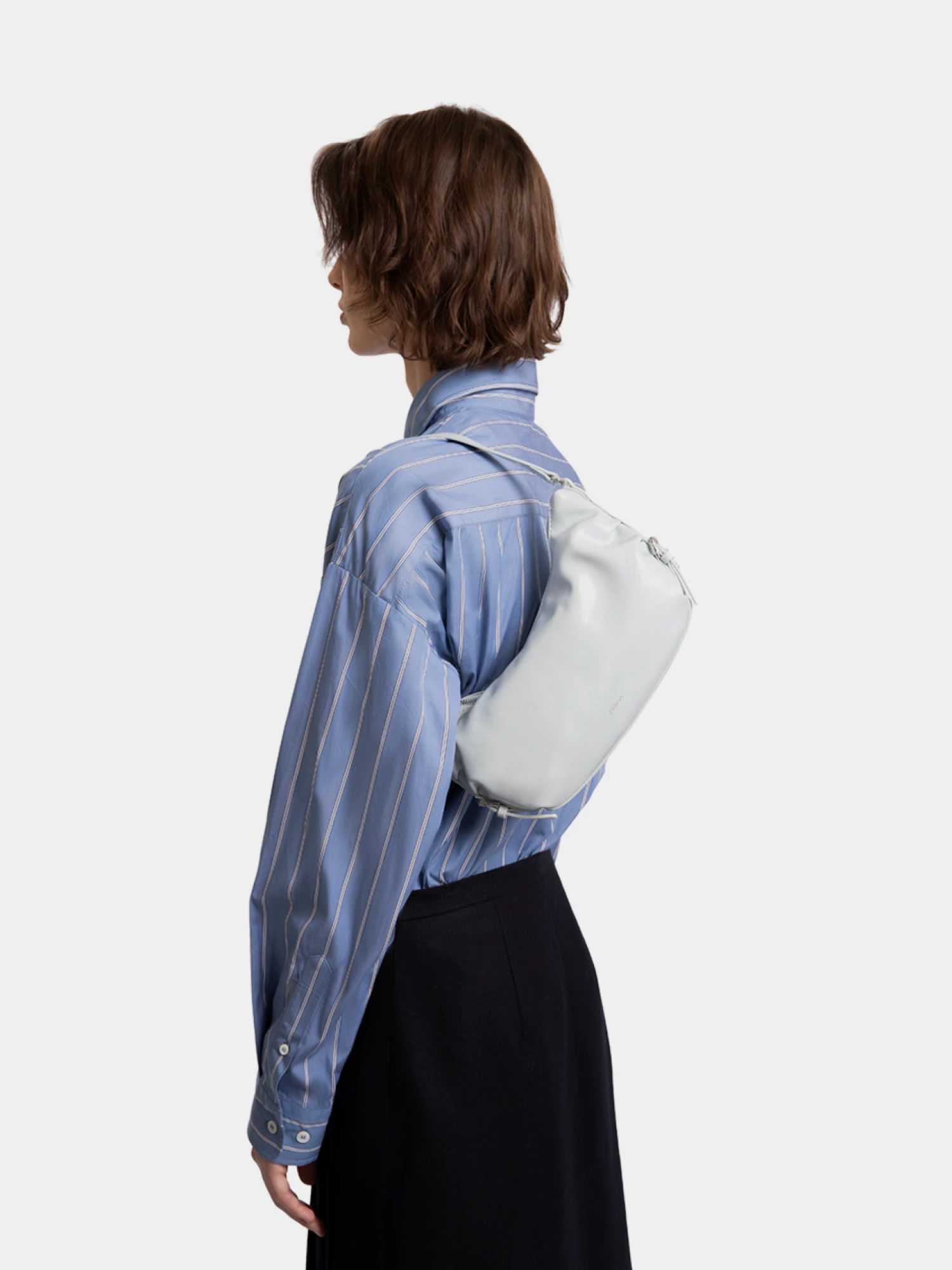 Женская сумка STAND OIL Belted Round Powder Blue