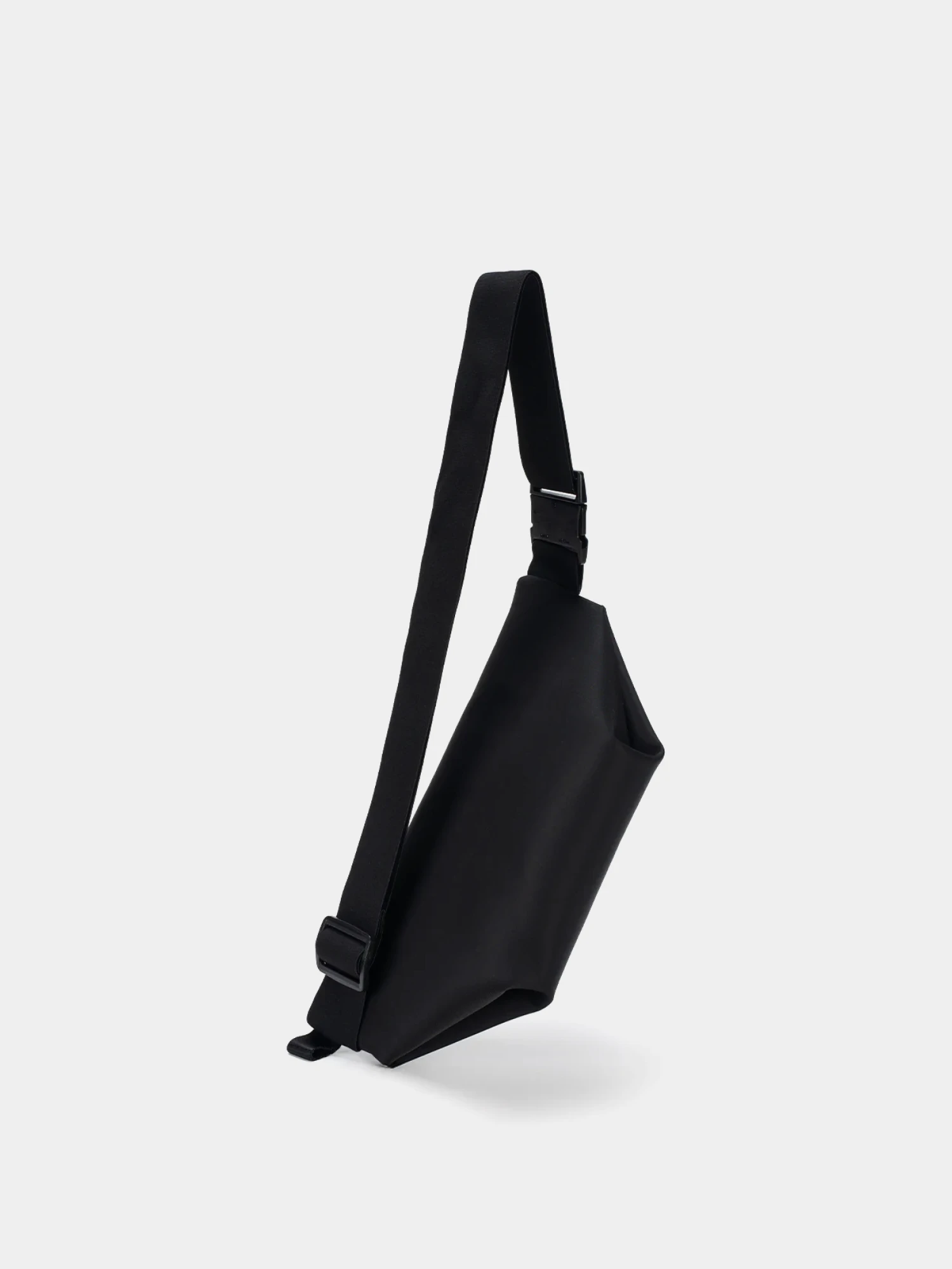 Сумка COTE&CIEL Isarau Xs Sleek Black Colour Accent