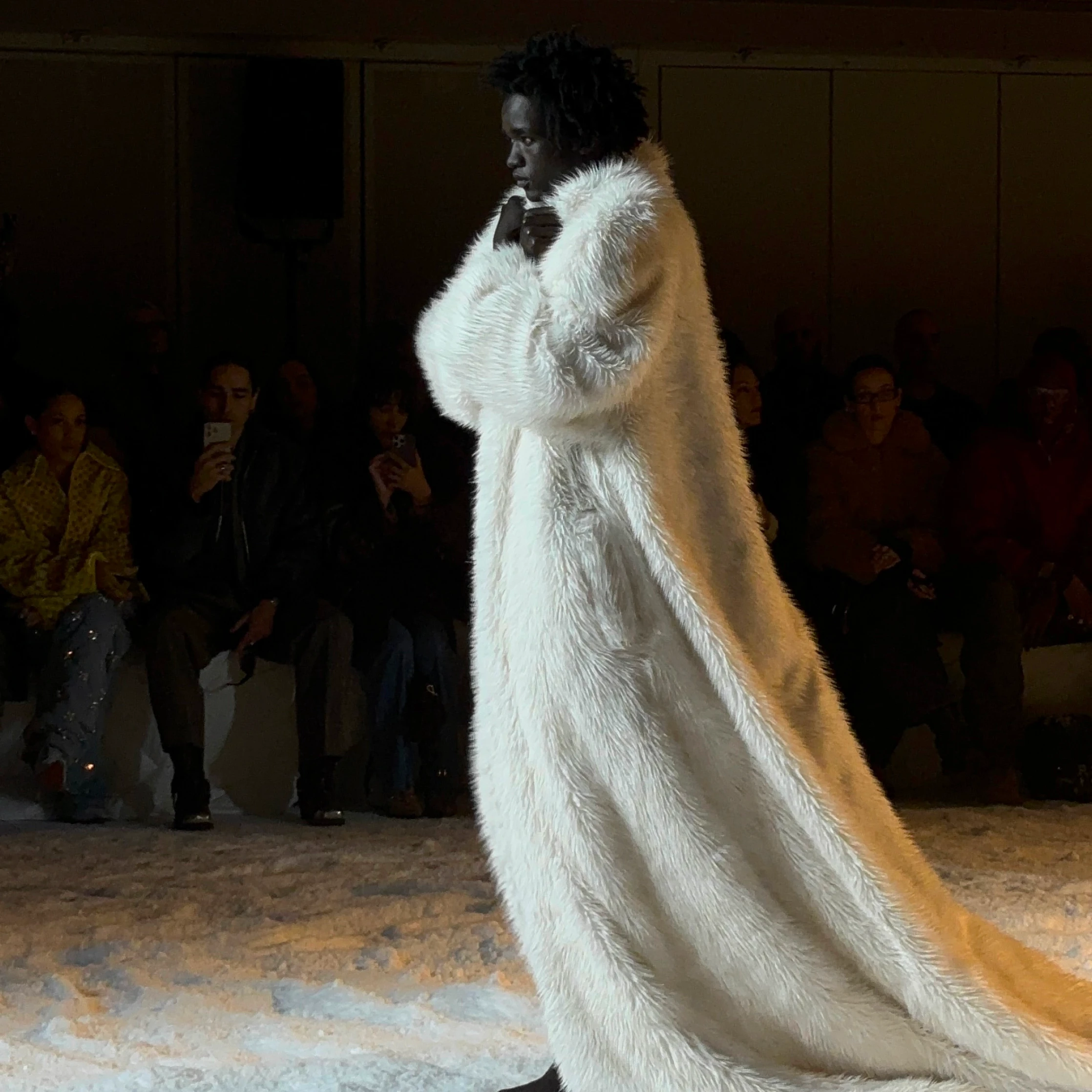 Там, где прошлась метель: показ 3.PARADIS FW’25