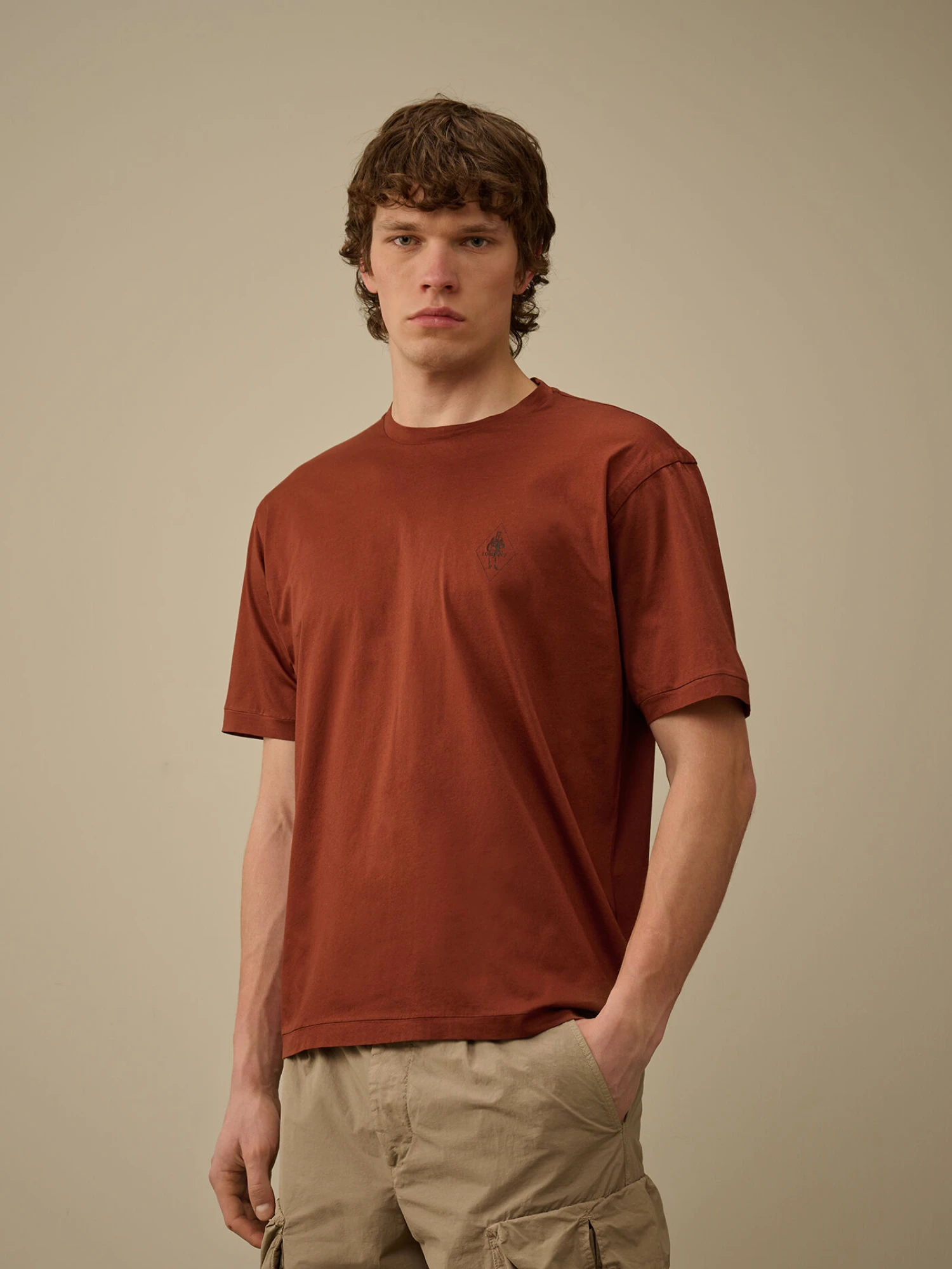 Футболка C.P. Company No Gravity Jersey Logo Sable Brown