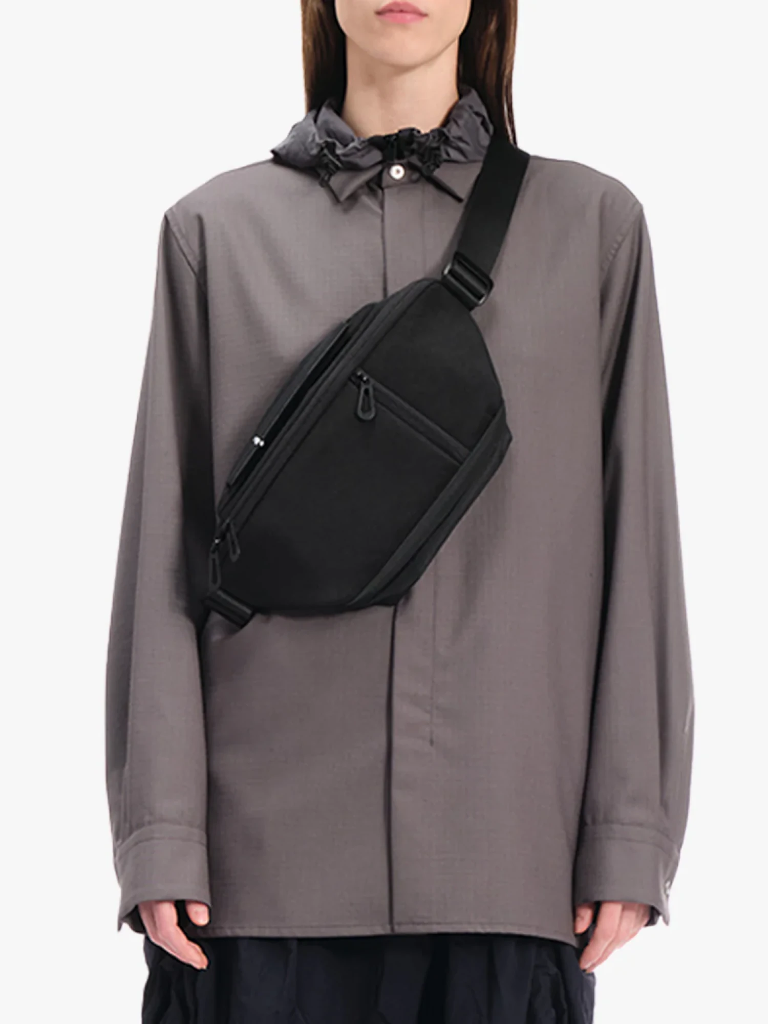 Сумка COTE&CIEL Satchel & Cross Body Isarau S Round Carbon Black