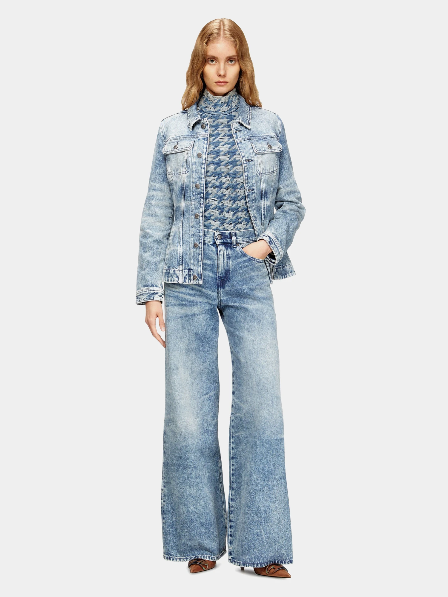 Женские джинсы Diesel 1978 D-Akemi-Fsh Light Blue