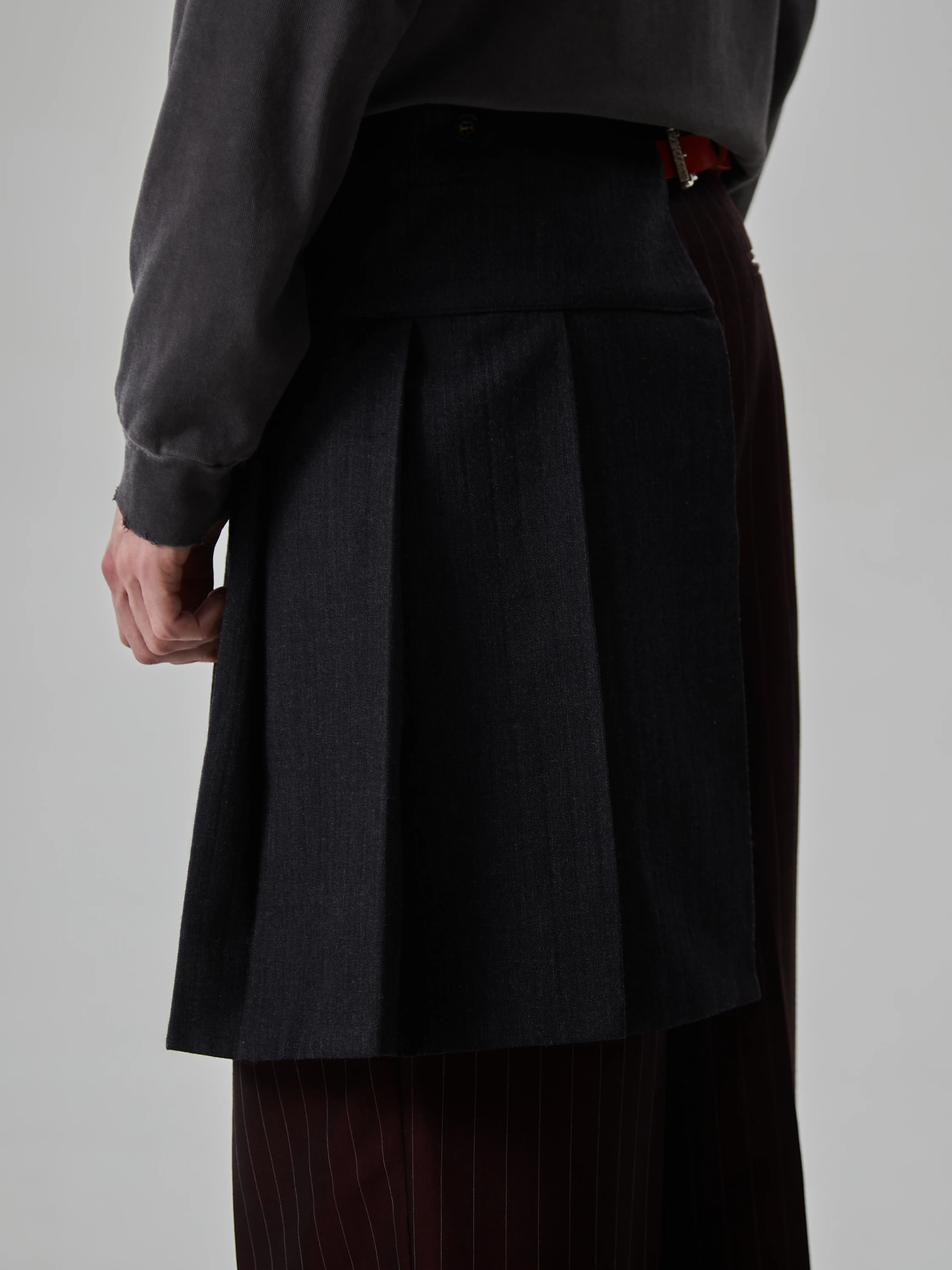 Пояс-юбка Siniy Vsadnik 1/2 Skirty Belt Black Graphite/Red