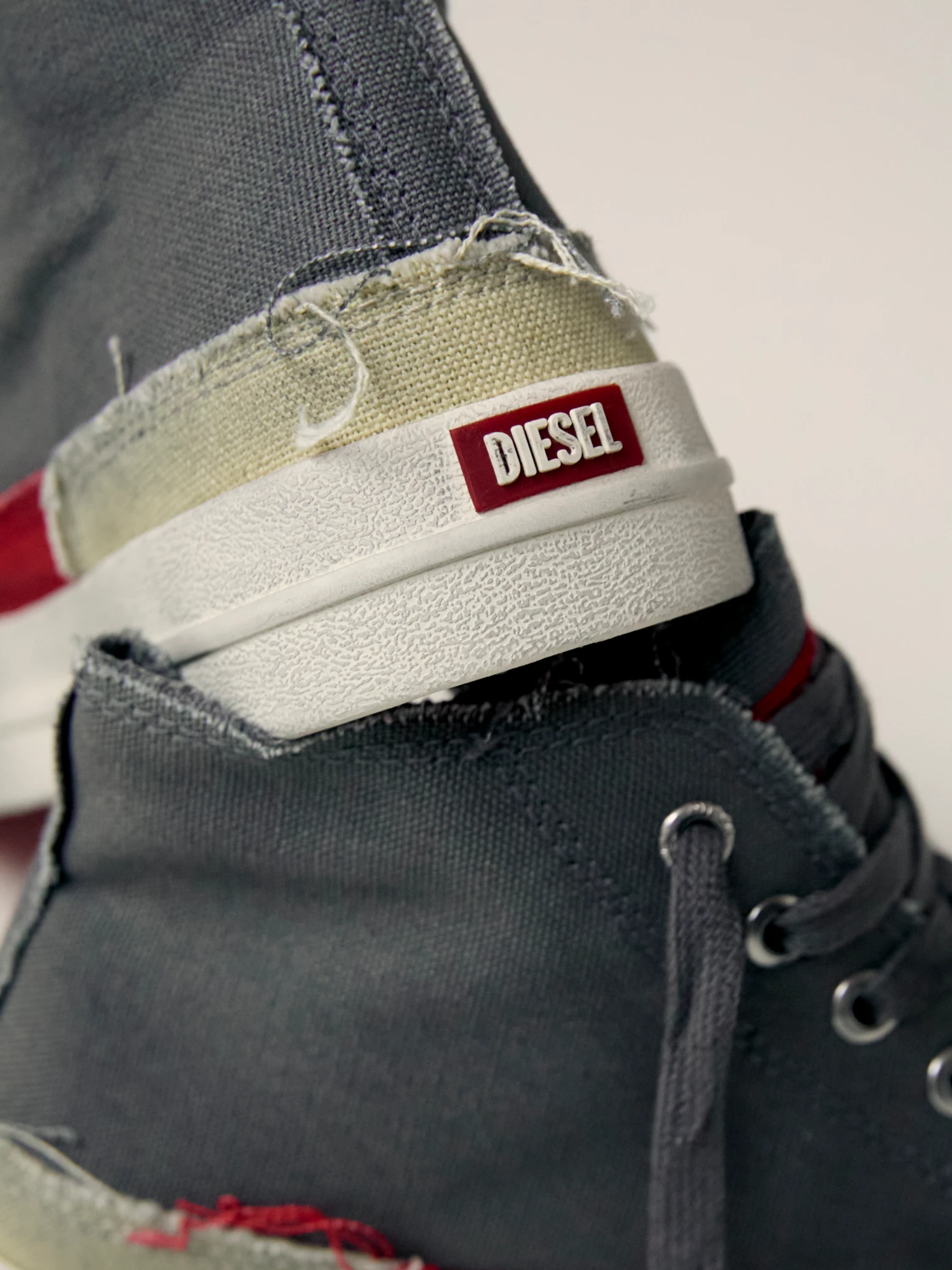 Кеды Diesel S-D-Verse Mid Grey/Red