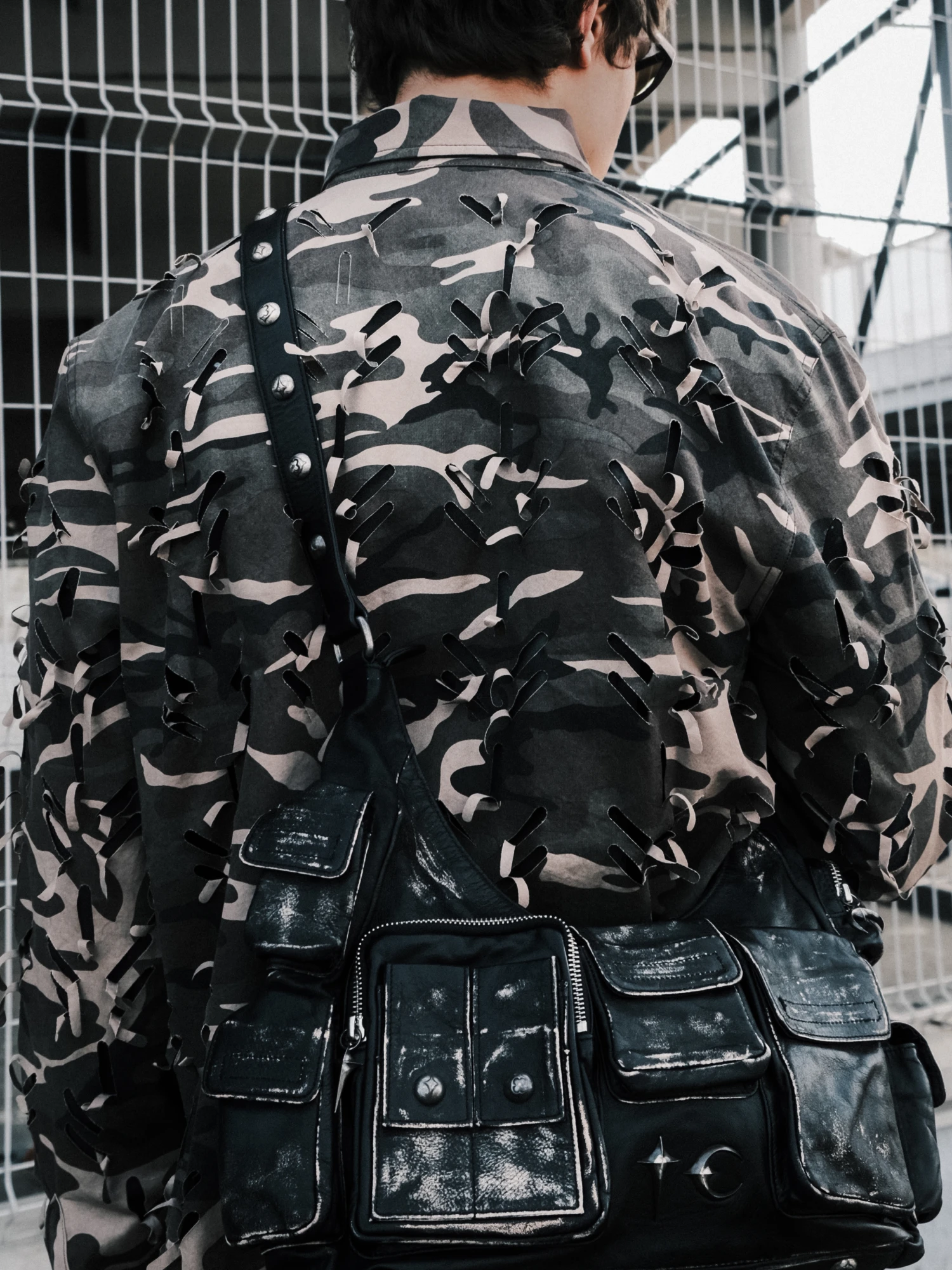 Сумка Thug Club Washed Leather Multi Pocket Black