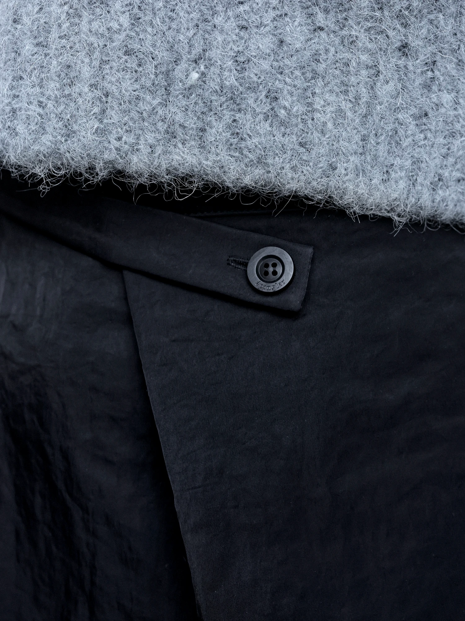 Женская юбка EPINGLER Origami Skirt Black
