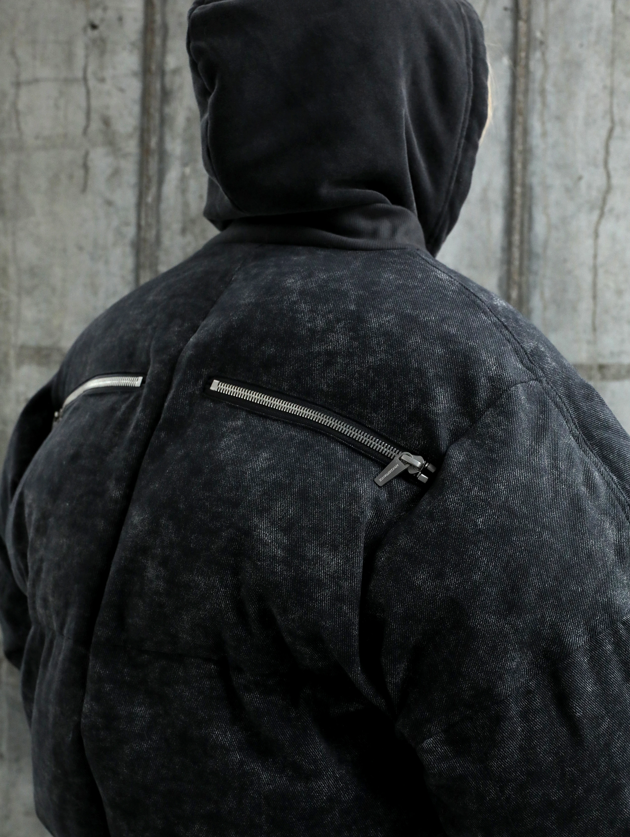 Пуховик ARNODEFRANCE Dirty Canvas Washed Black