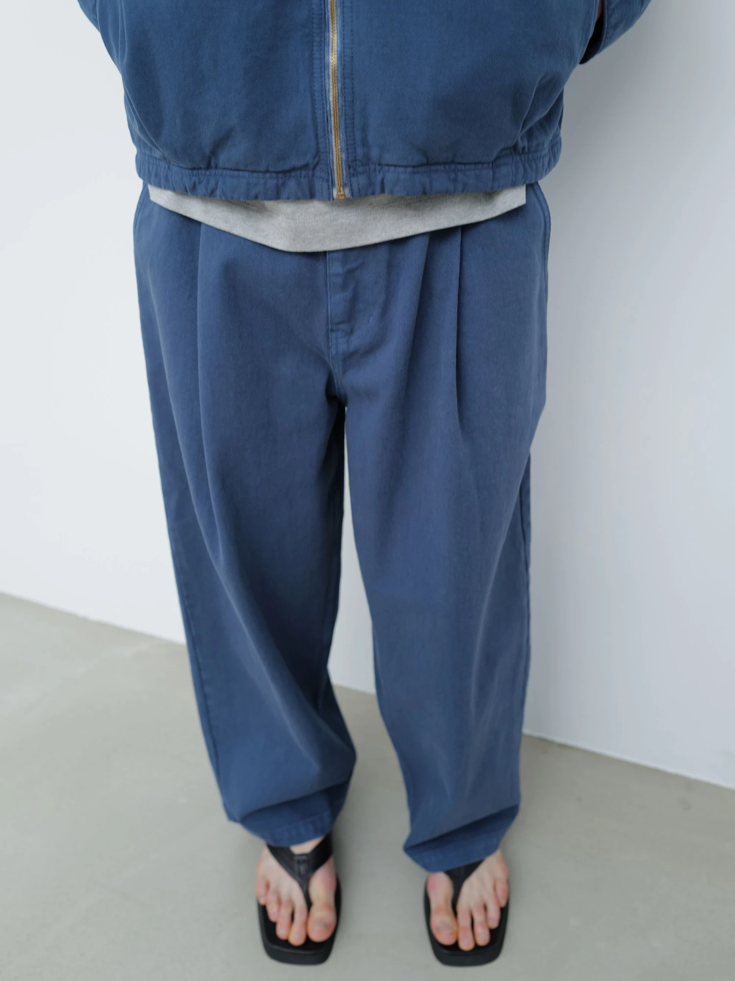 Джинсы LE17SEPTEMBRE Over-Dyeing Wide Tuck Denim Blue