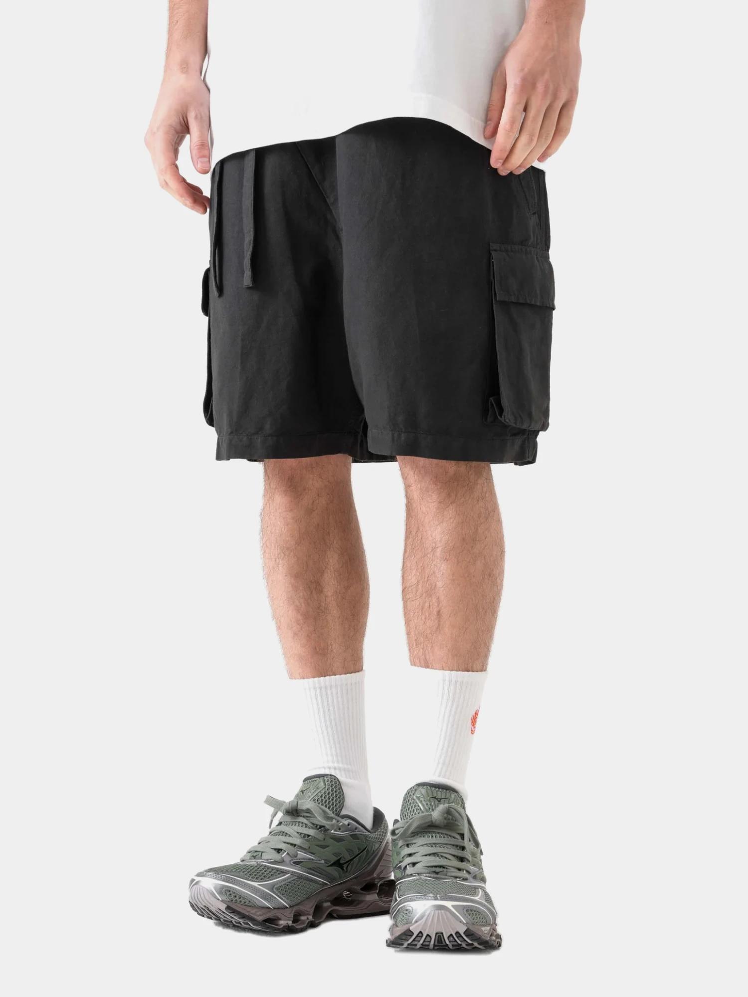 Шорты MAHARISHI 6082 Hemp Cargo Asym Track Black