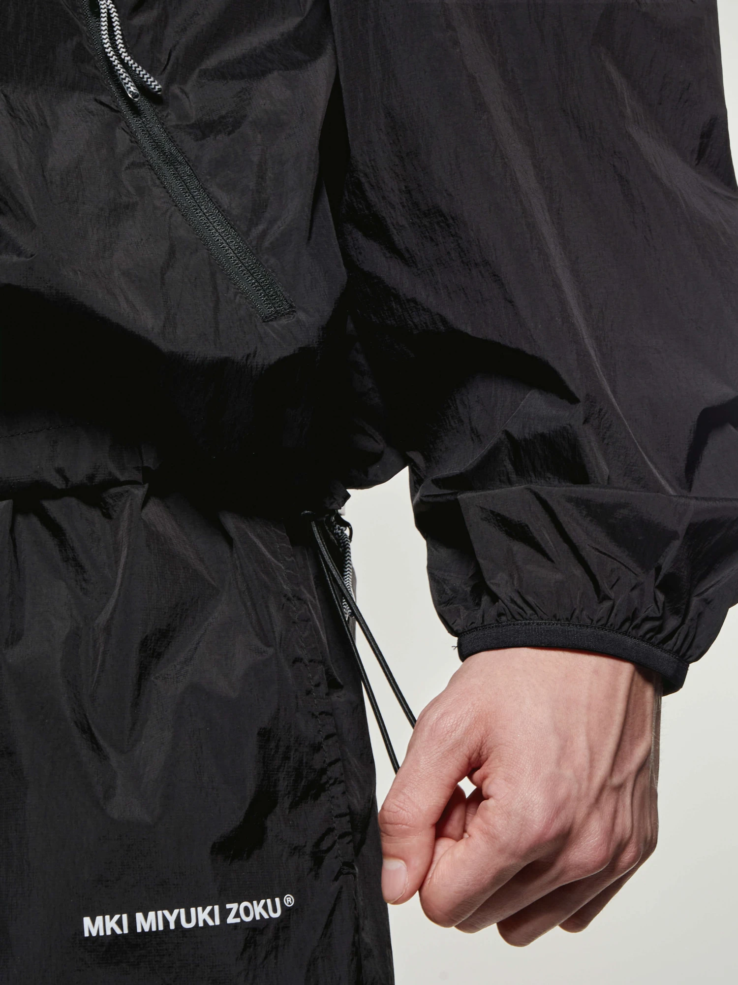 Ветровка MKI MIYUKI ZOKU Active Nylon Track Black
