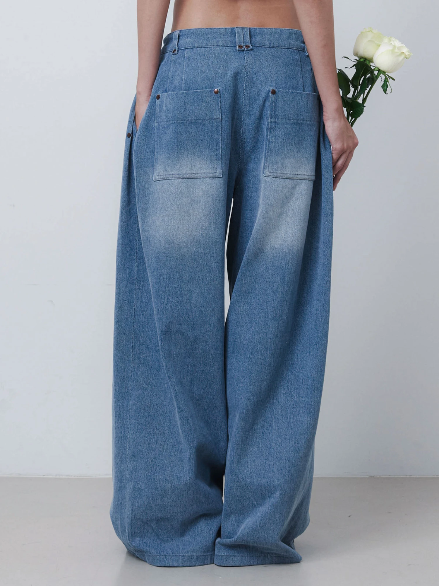 Женские джинсы EPINGLER Wide Tuck Denim Washed Blue