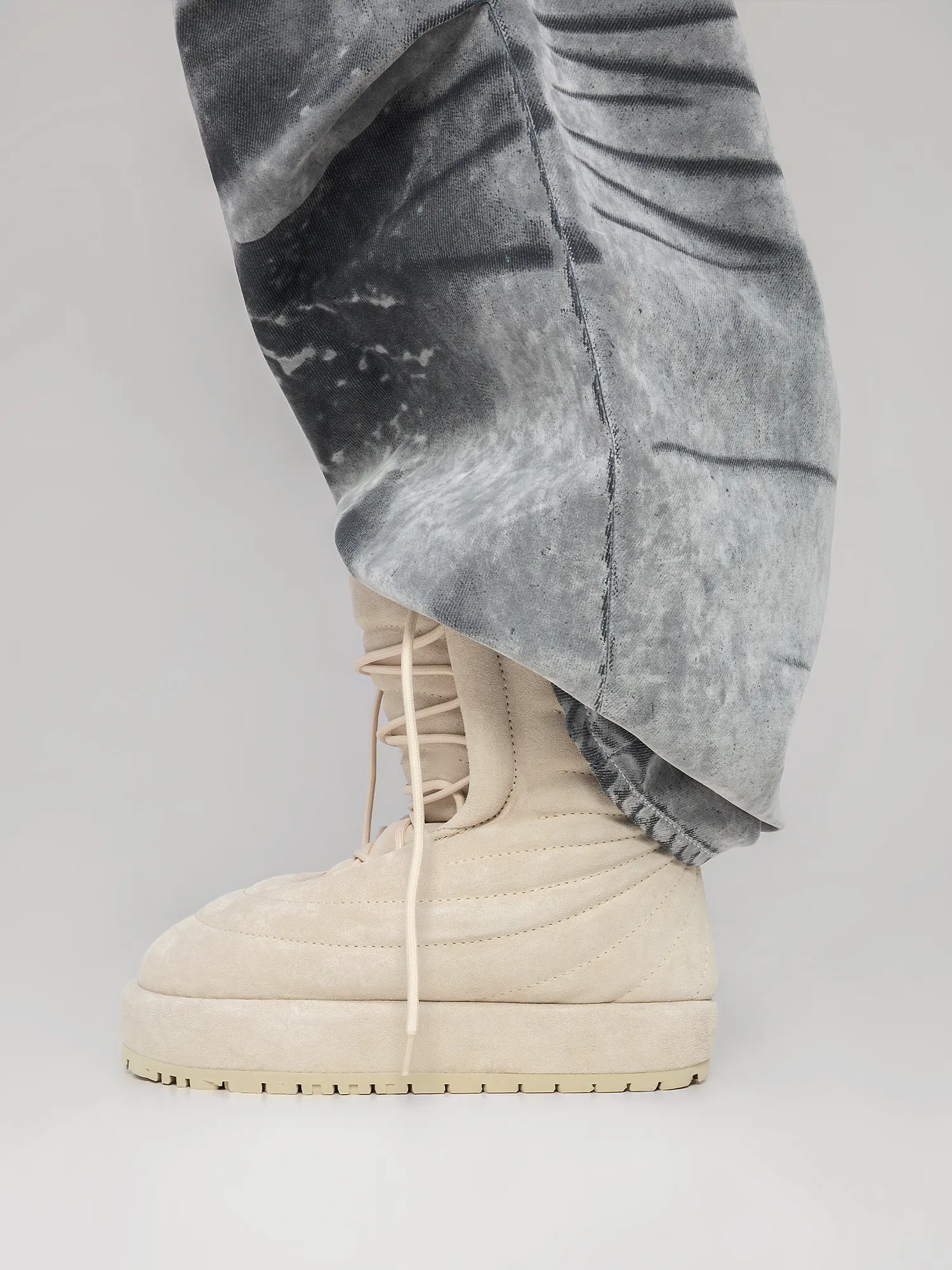 Ботинки PDF Neve Lunar Nabuk Off White
