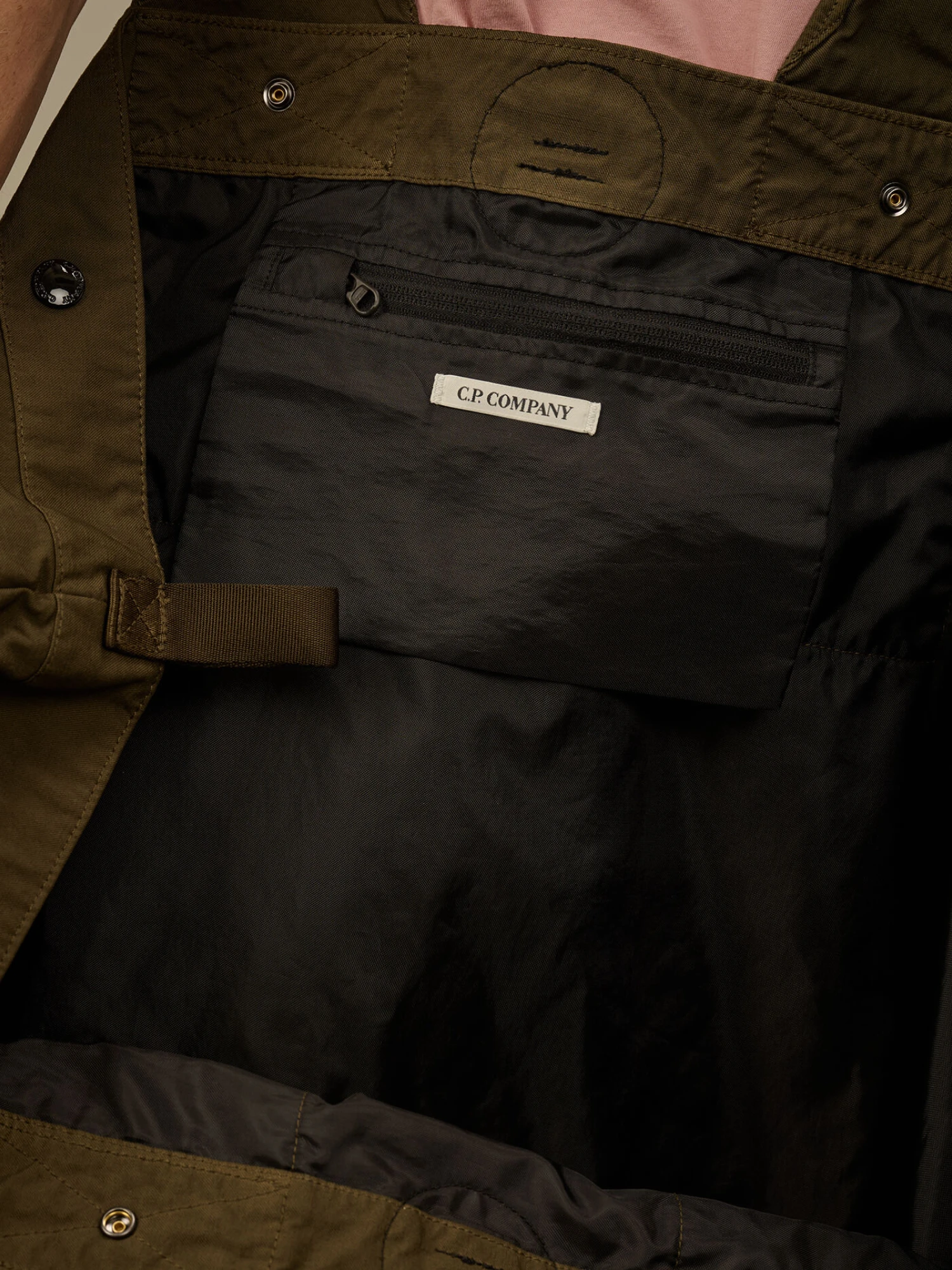 Тоут C.P. Company Twill Left Hand Logo Ivy Green