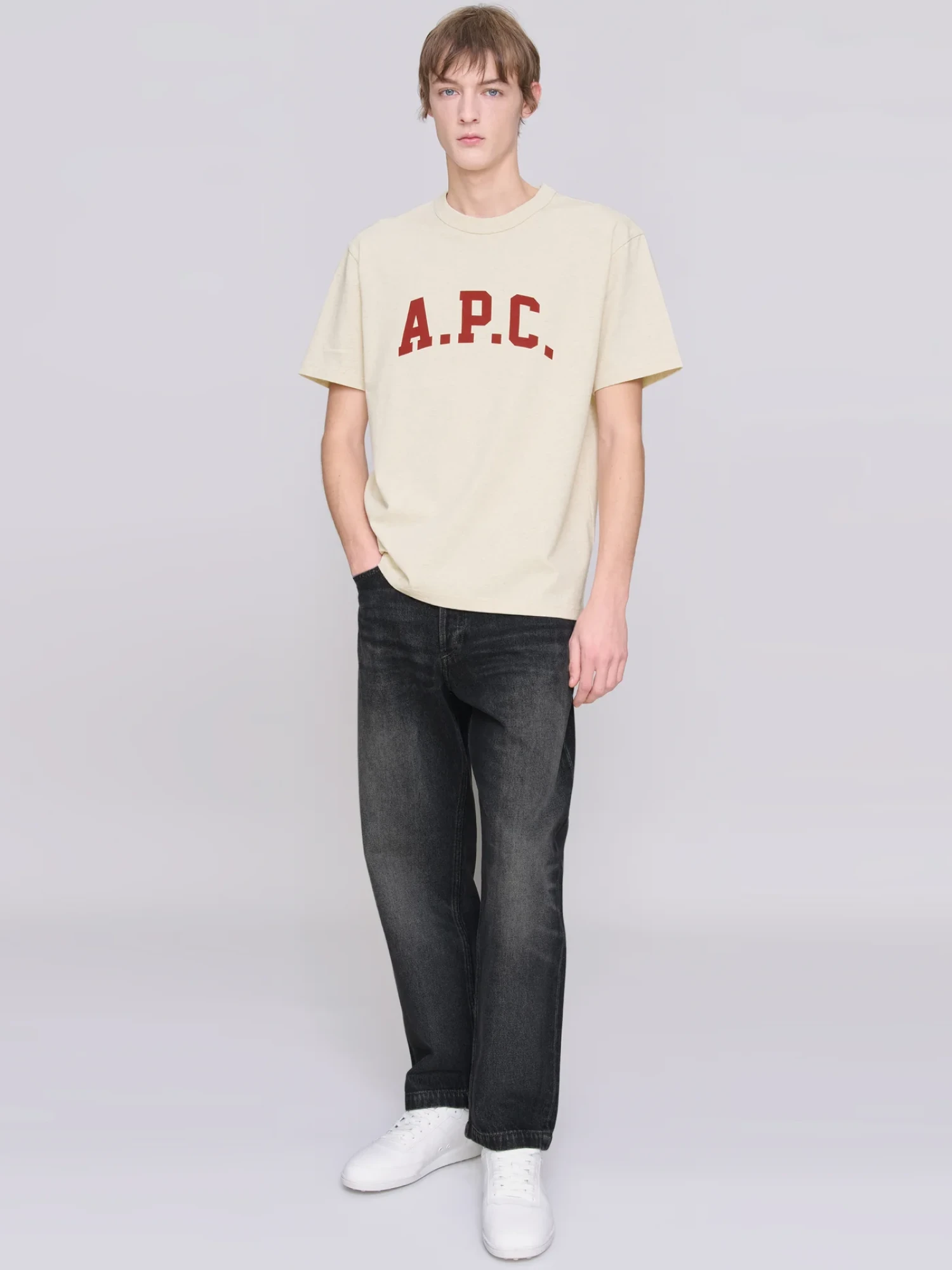 Футболка A.P.C. Marcus T-Shirt Ecru