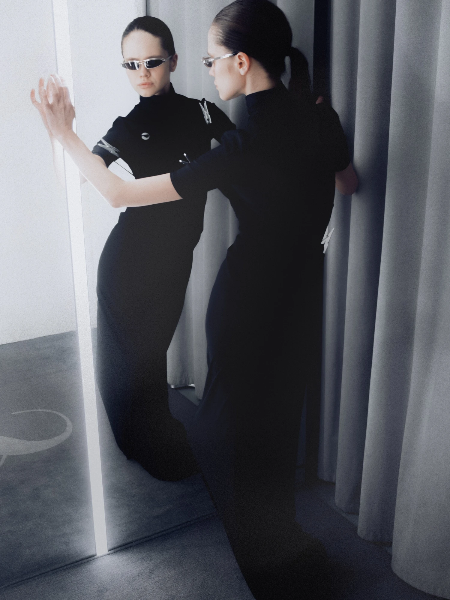 Женское платье Coperni Washing Clip Gala Black