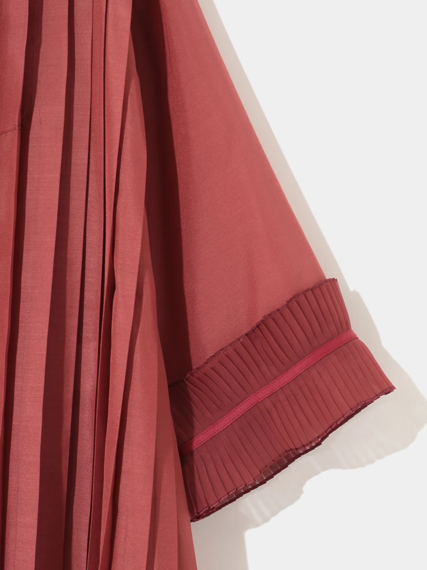 Женская рубашка UNDERCOVER Pleated Mix Open Collar Top Red