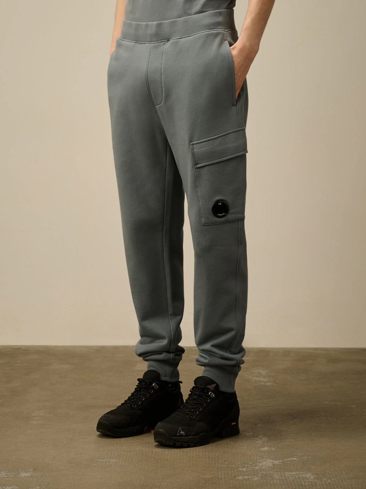 Брюки C.P. Company Diagonal Raised Fleece Lens Stormy Weather