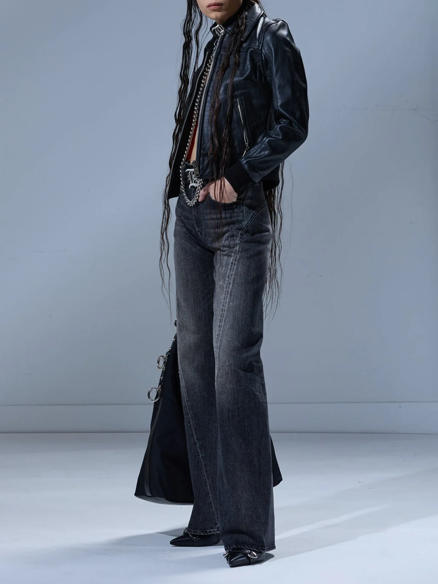 Женские джинсы R13 Twisted Seam Flare Jean Black