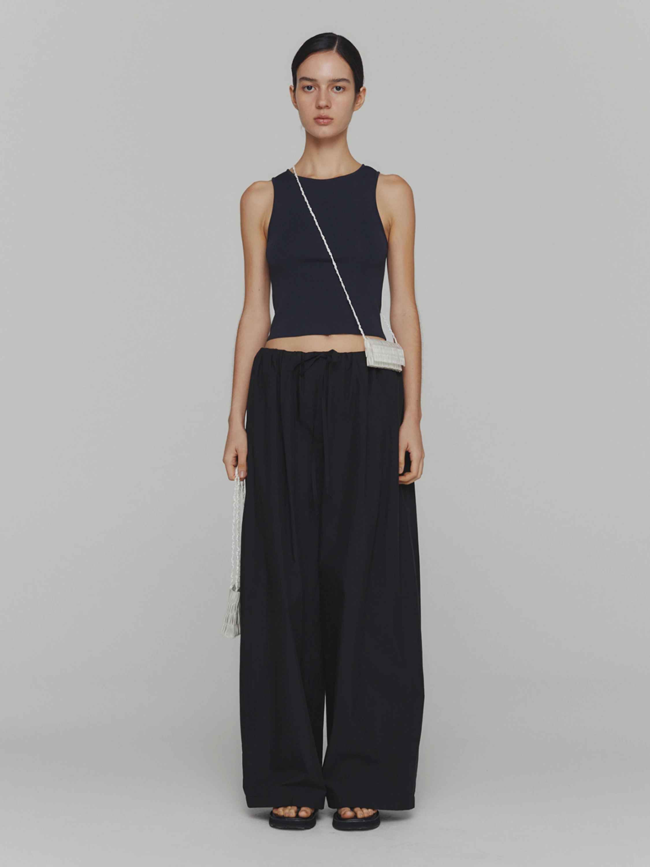 Женские брюки AMOMENTO Cotton Banding Wide Pants Black