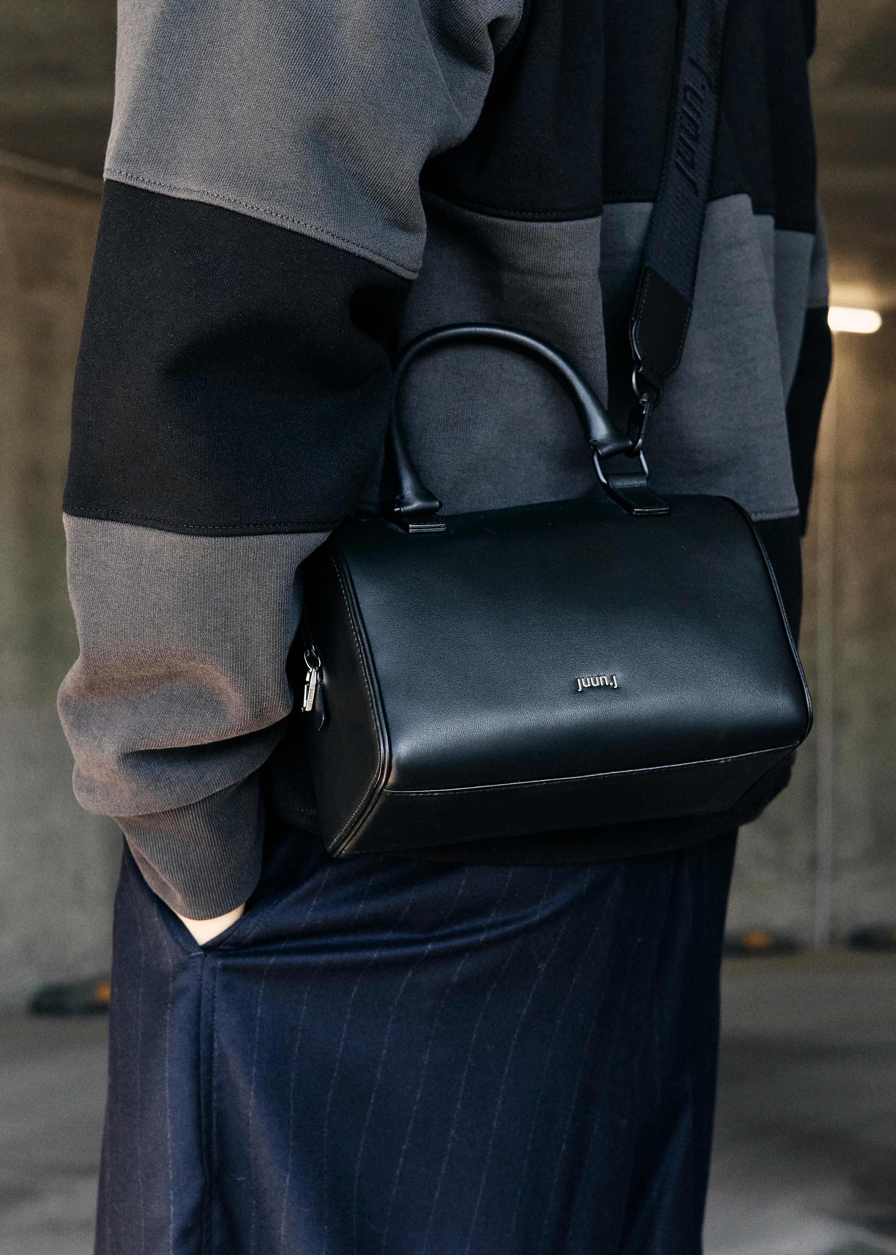 Сумка JUUN.J Leather Mini Boston Bag Black