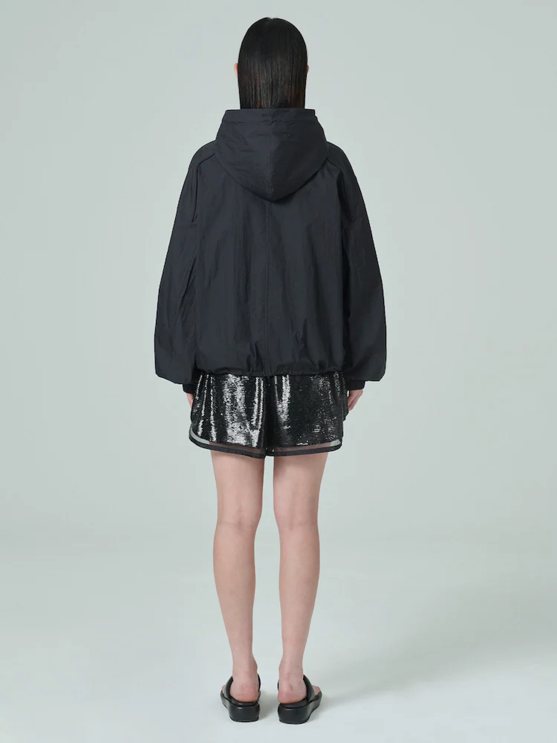 Женская ветровка JUUN.J Airy Hooded Zip-Up Jumper Black