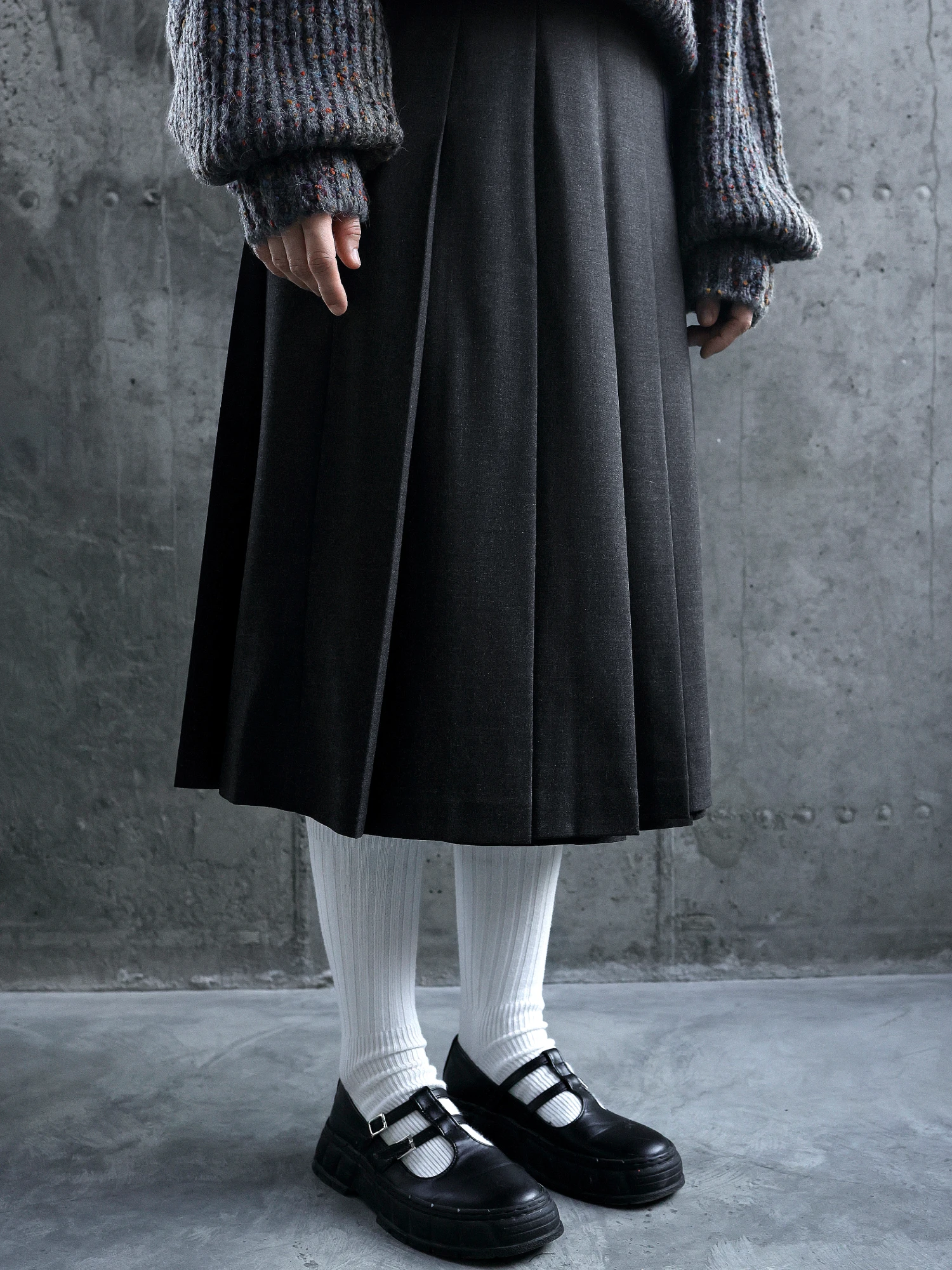 Женская юбка EPINGLER Pleats Long Wrapped Charcoal