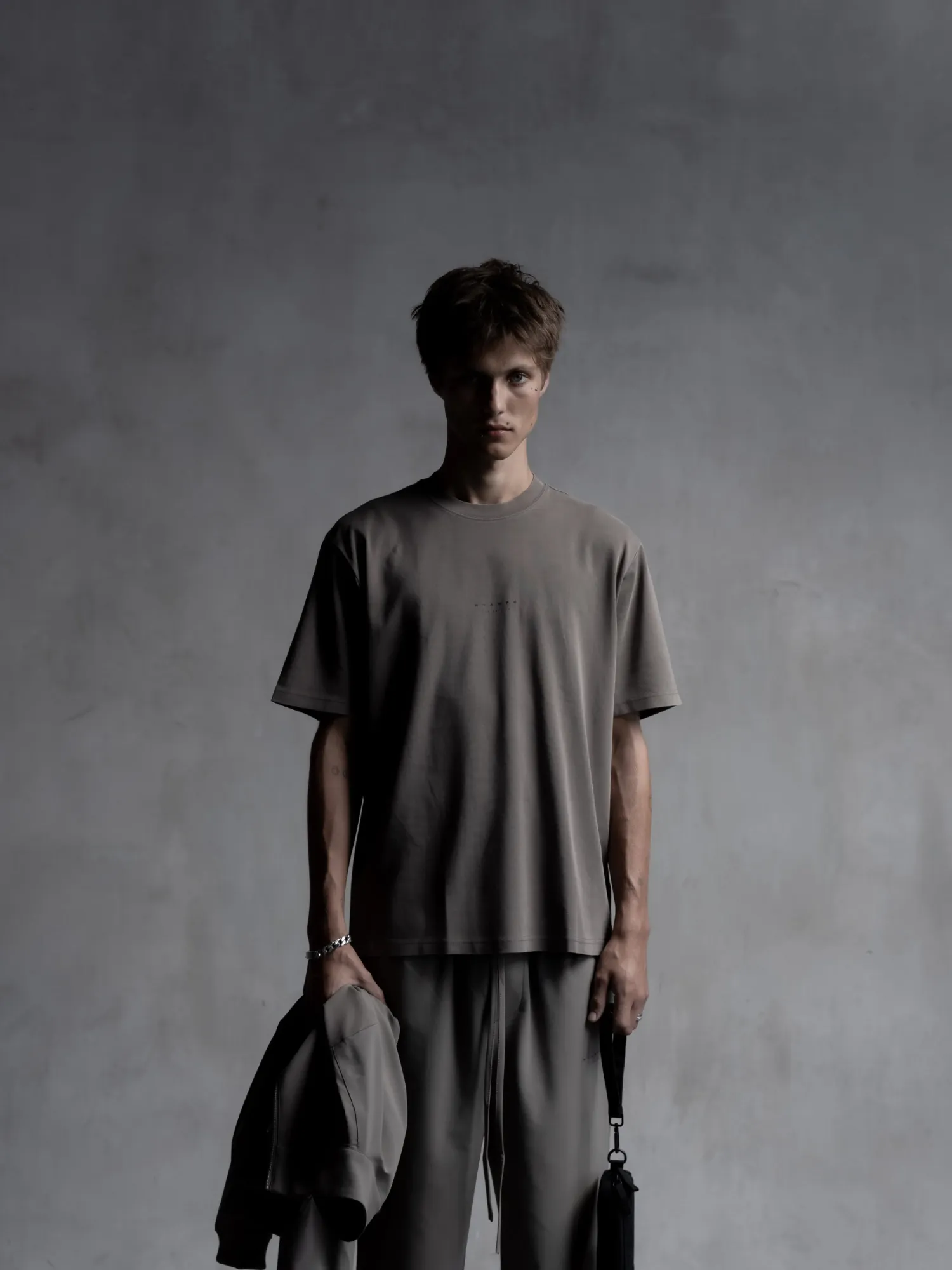 Футболка Stampd LA Stack Logo Relaxed Vintage Washed