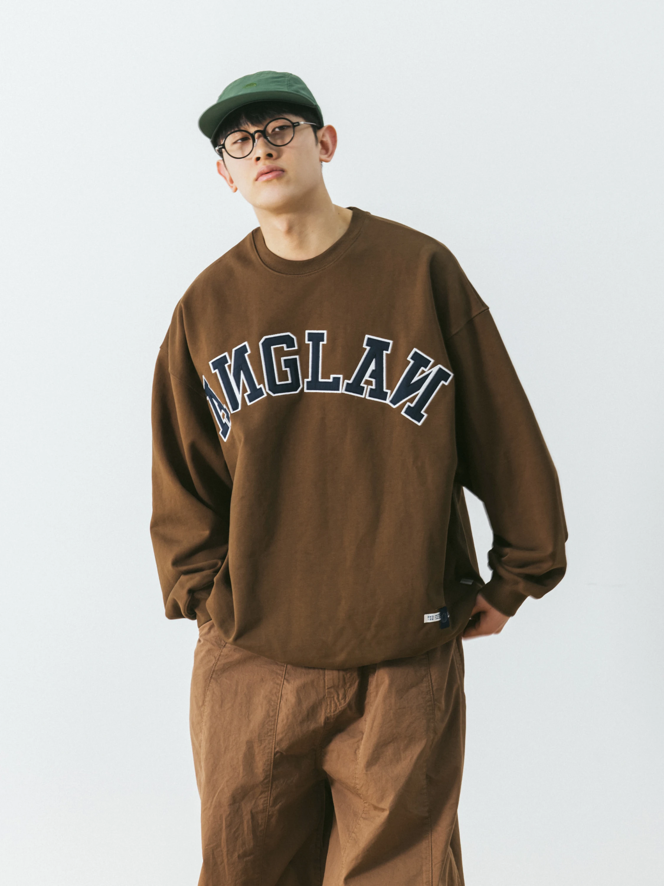 Свитшот ANGLAN Applique Heavy Sweatshirt Brown
