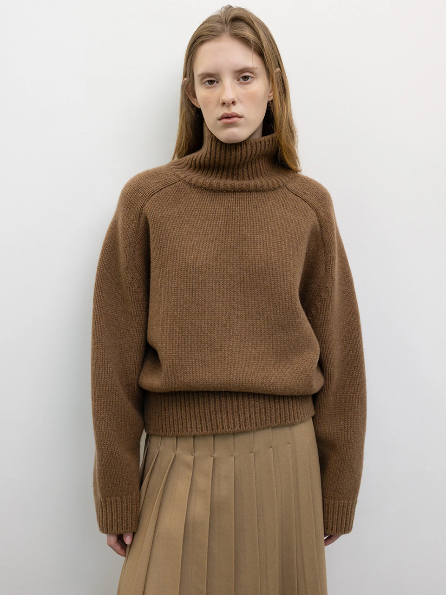 Женский свитер LE17SEPTEMBRE Raglan Wool Brown