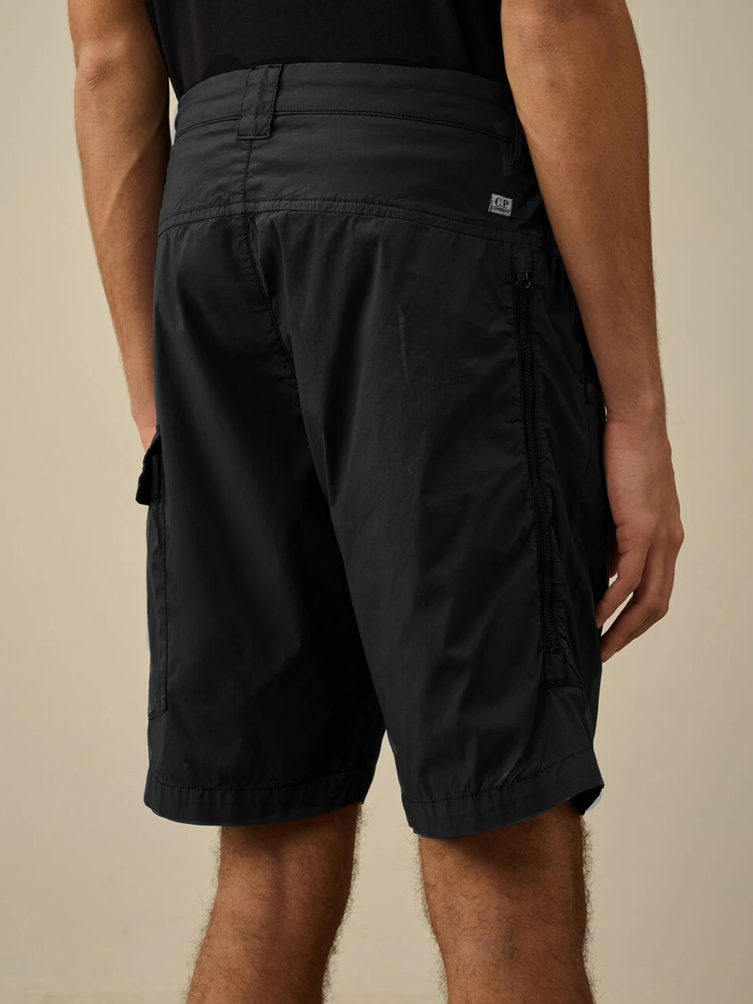 Шорты C.P. Company 50 Fili Stretch Cargo Black