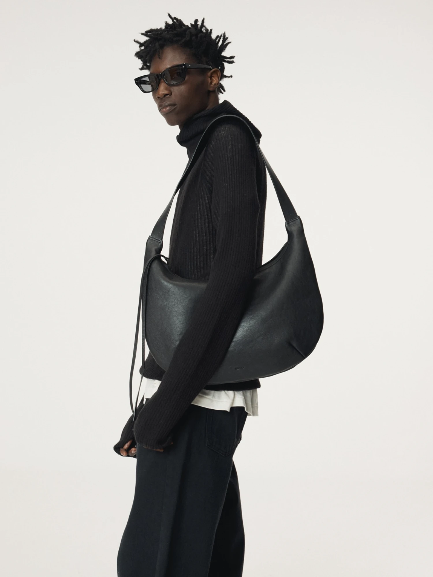 Сумка Recto Leather Hobo Black