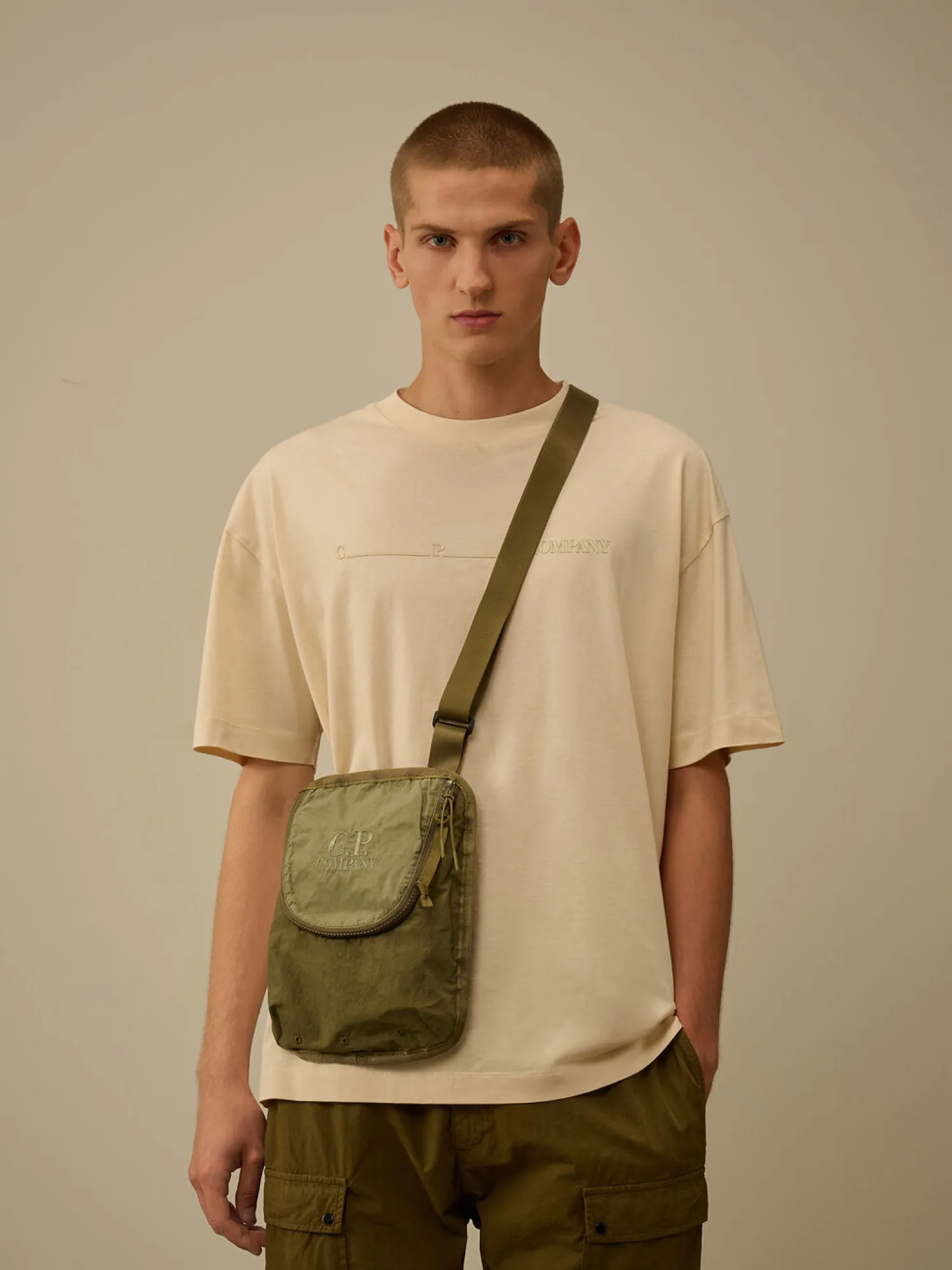 Сумка C.P. Company Plain Paper Touch Shoulder Capers