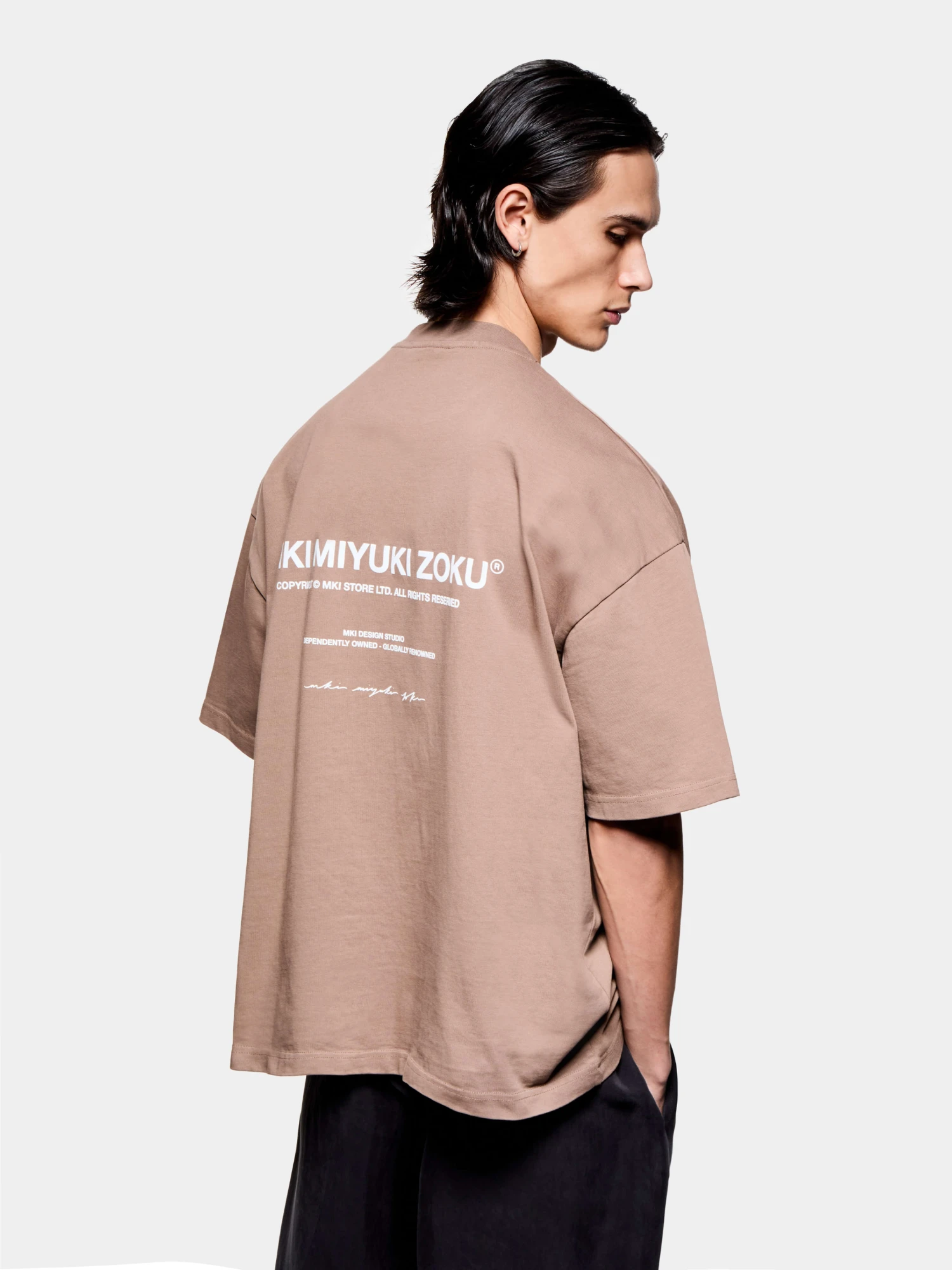 Футболка MKI MIYUKI ZOKU Design Studio Mushroom