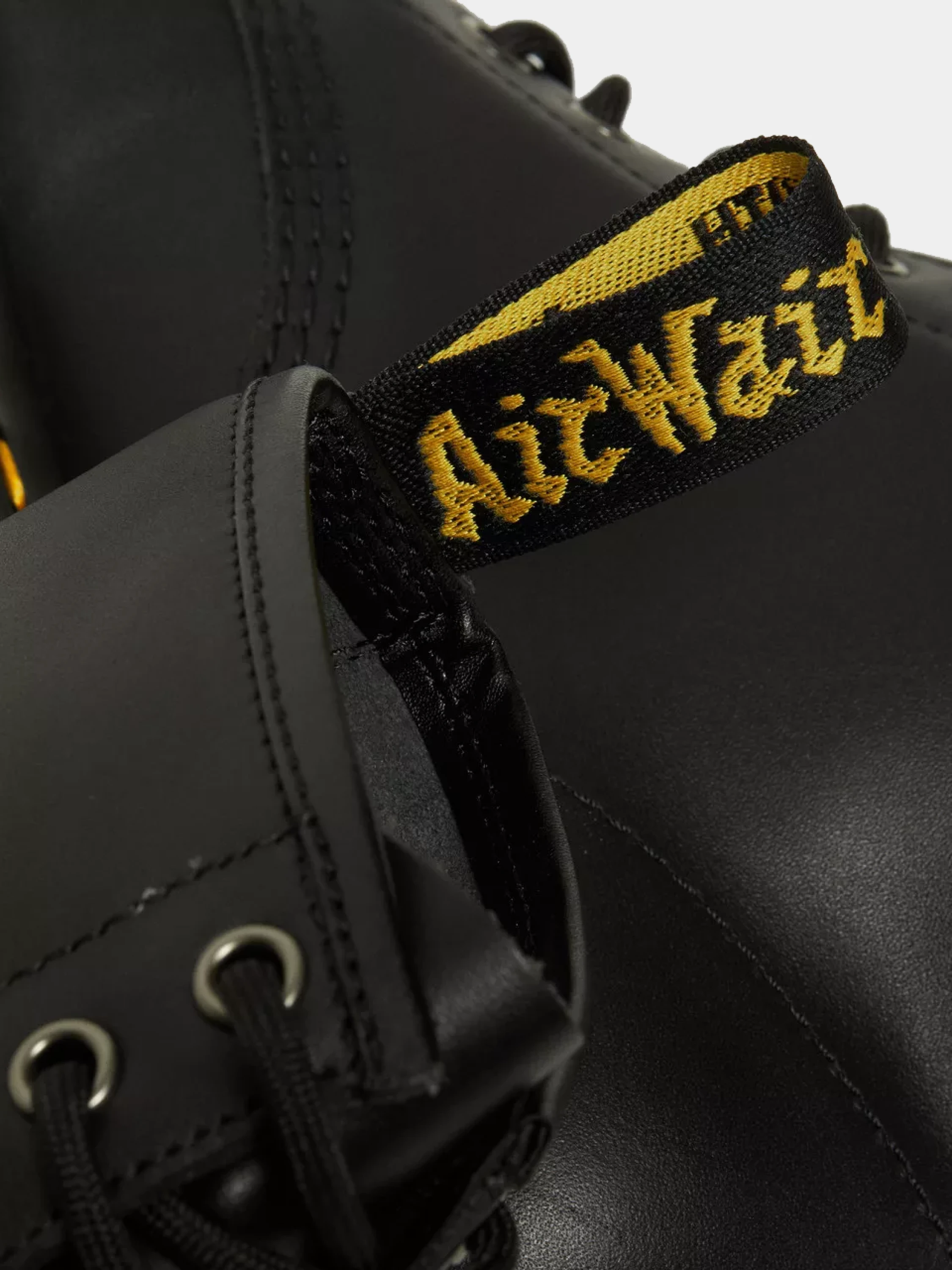 Женские ботинки Dr. Martens 1460 Nappa Leather Lace Up Black