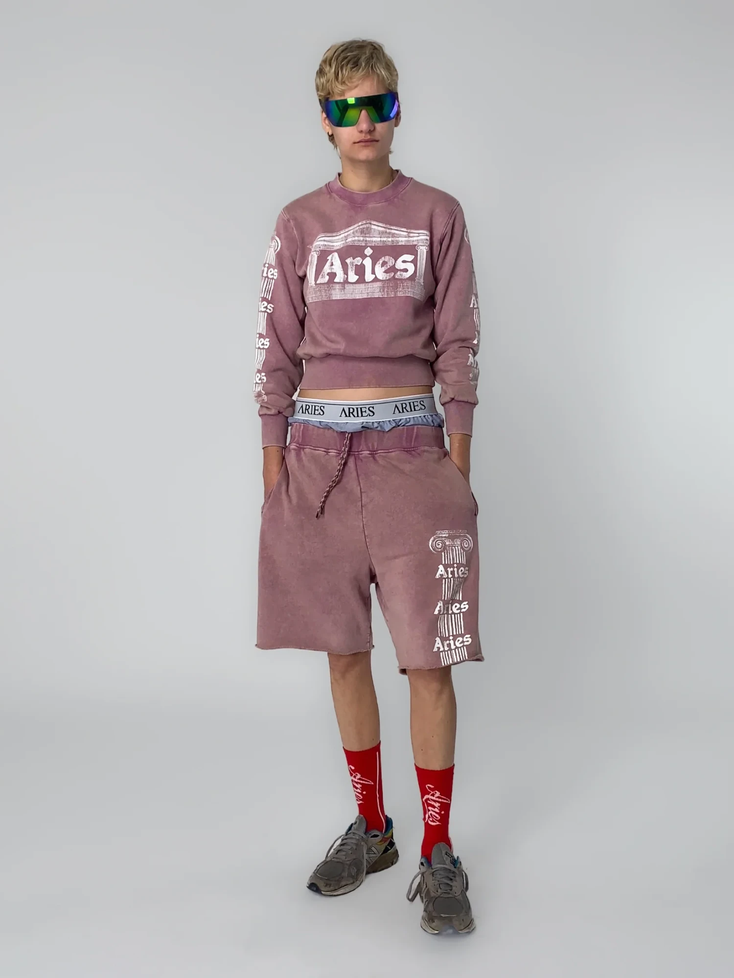 Свитшот ARIES Aged Ancient Column Sweat Pink