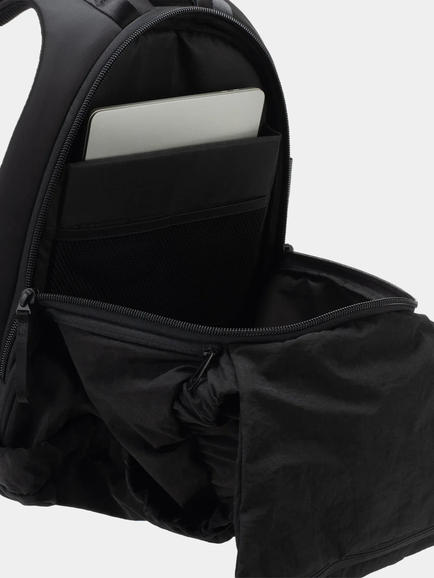 Рюкзак COTE&CIEL Yalu Carbon Black