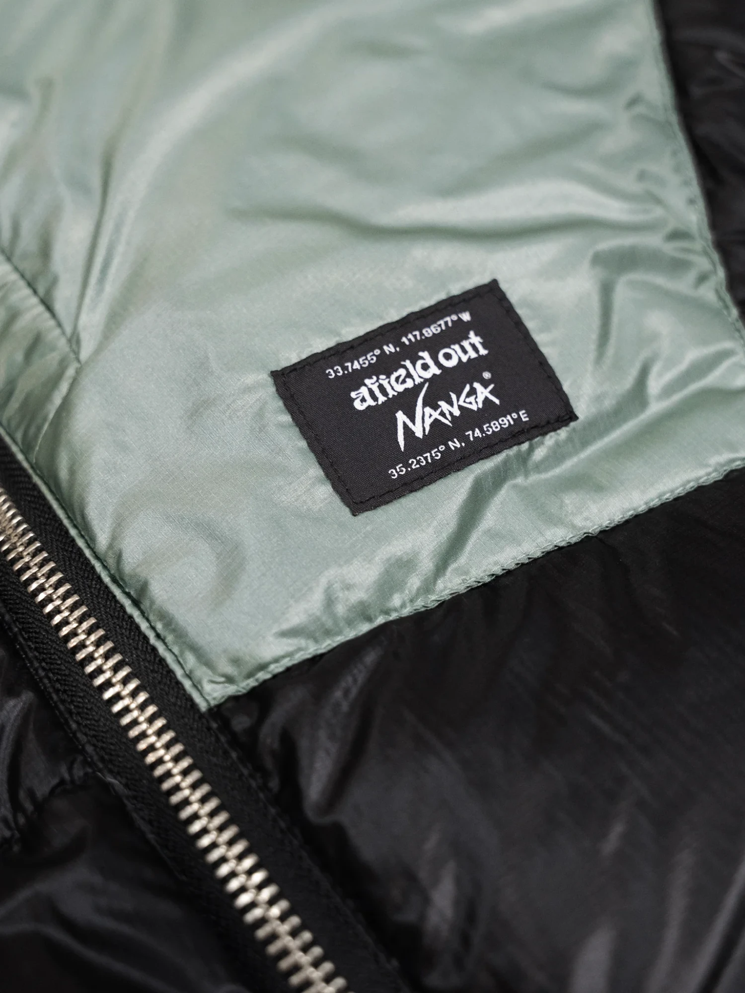 Жилет Afield Out x Nanga Mazeno Ridge Vest Black