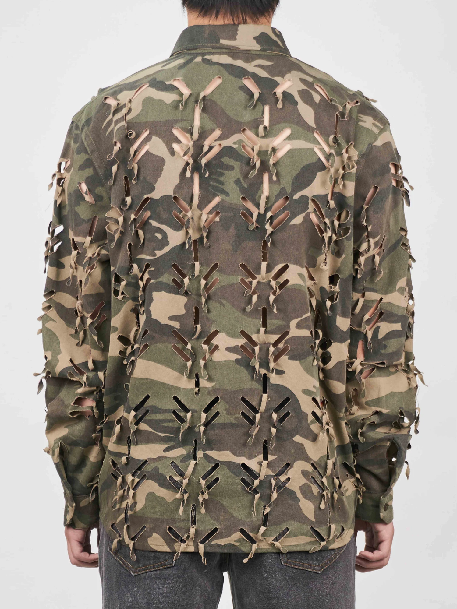 Рубашка JUNTAE KIM Laser-Slashed Camouflage