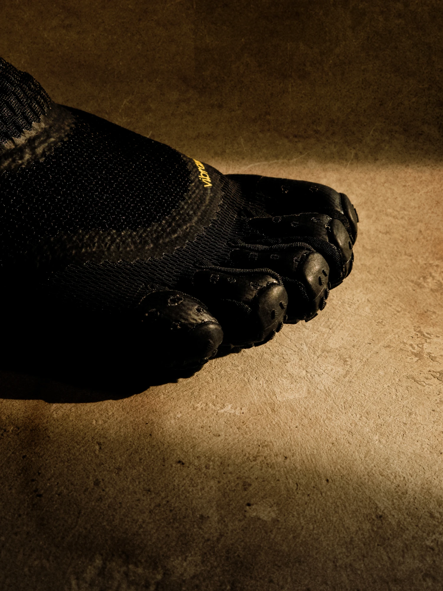 Кроссовки SUICOKE VIBRAM 5FINGERS Humamphibiab Black