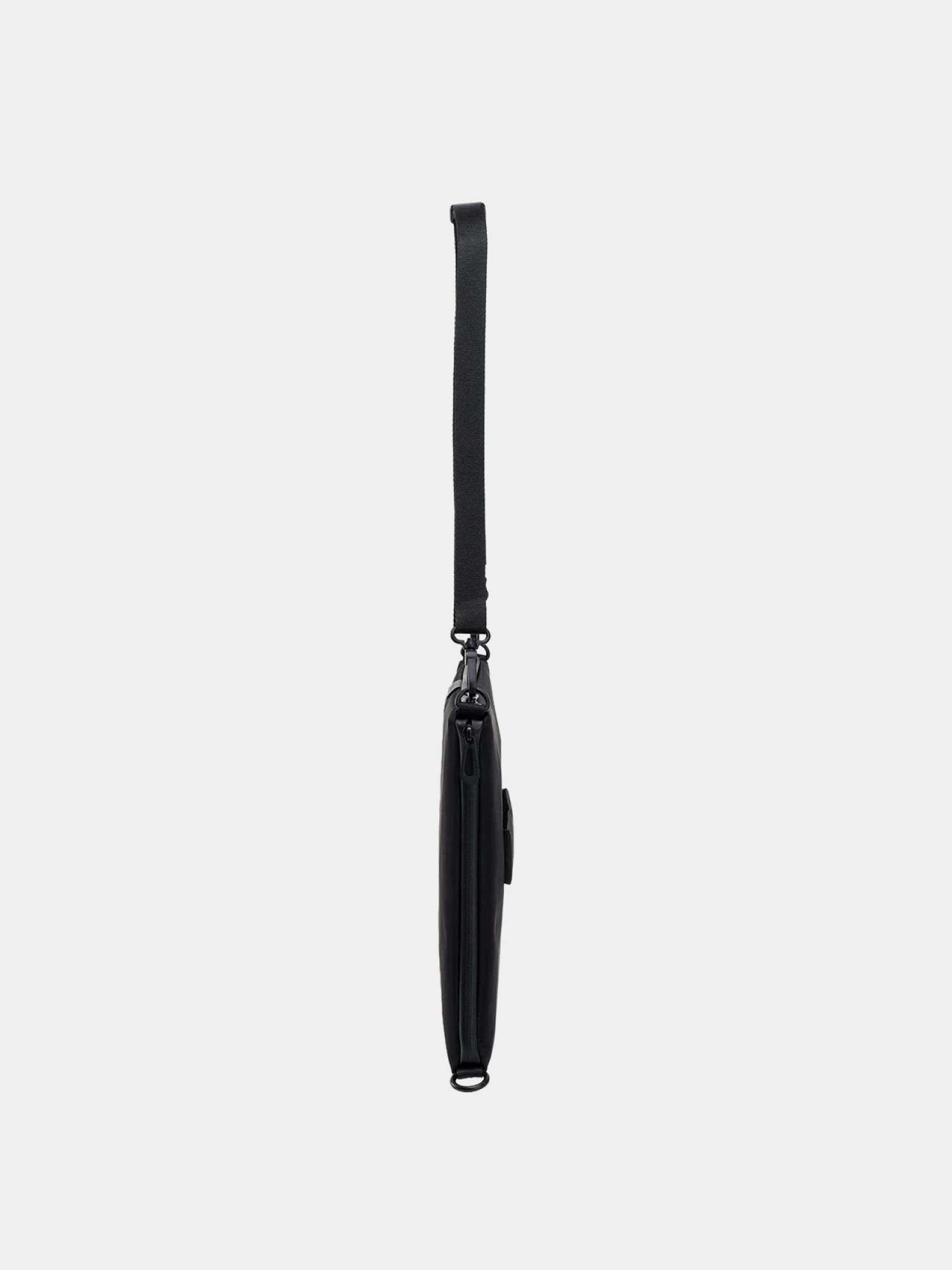 Сумка COTE&CIEL Sling Bag Inn Large Sleek Nylon Black