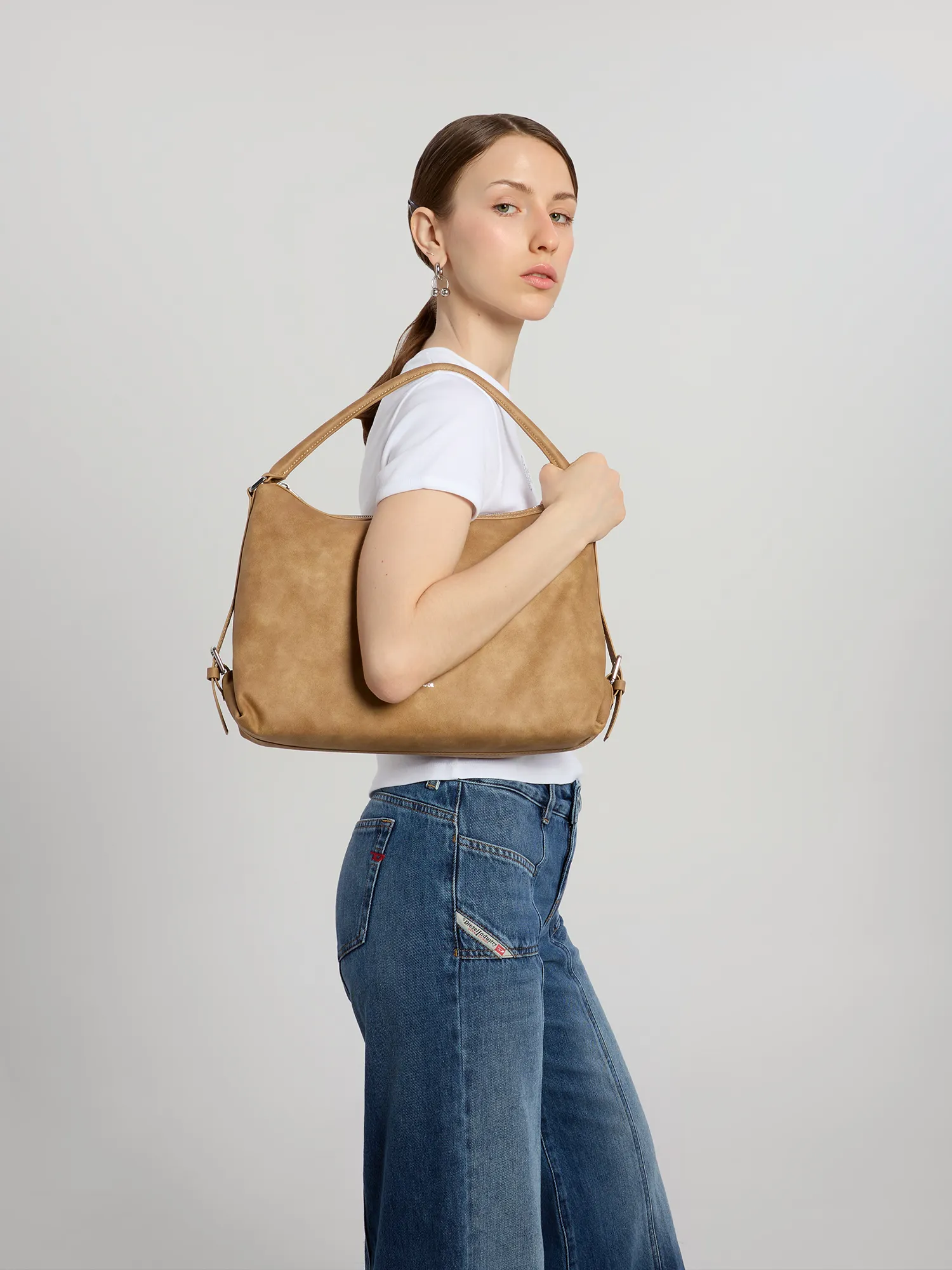 Женская сумка STAND OIL Mushy Bag Camel