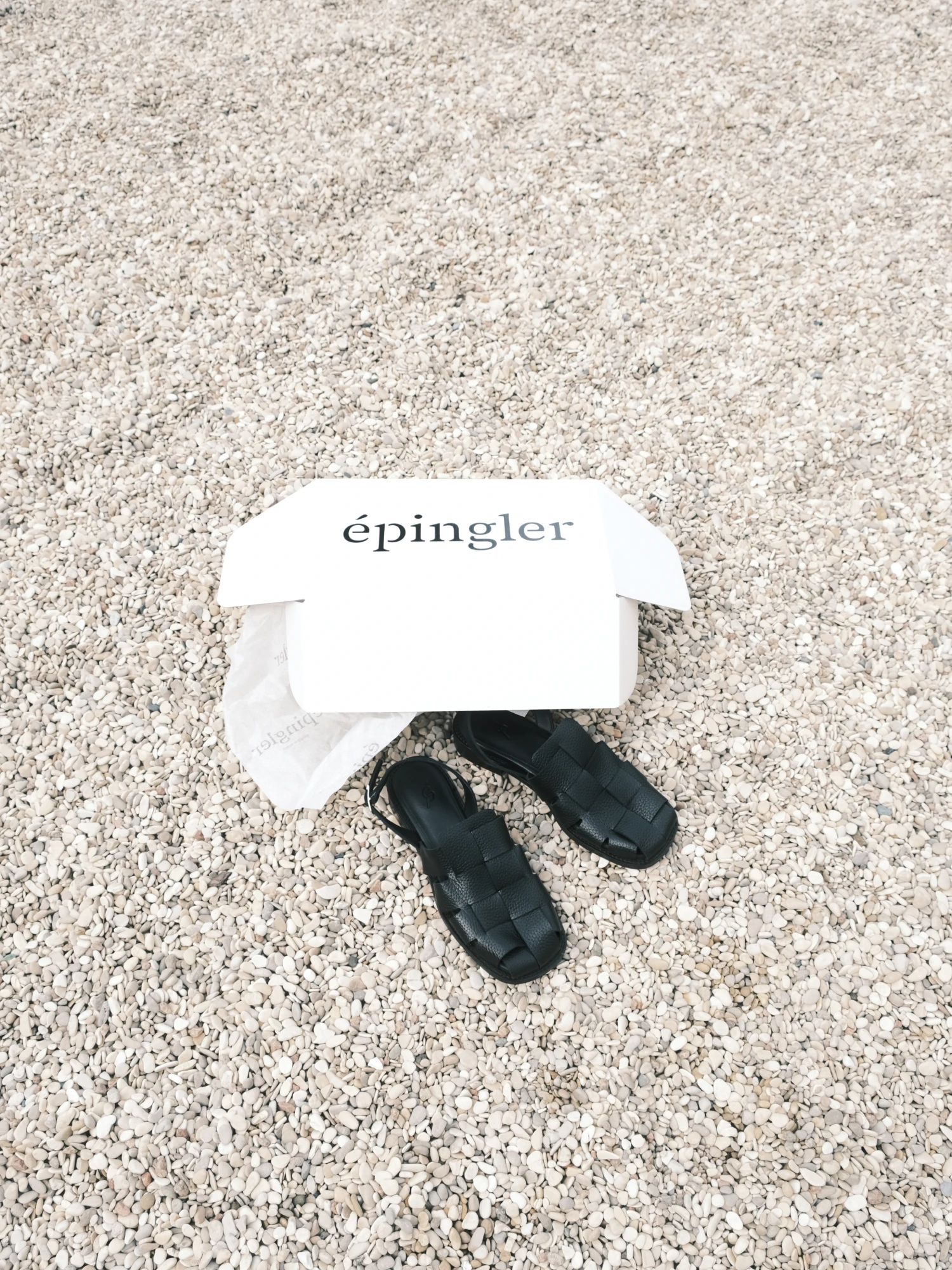 Женские сандалии EPINGLER Cube Shrunken Black
