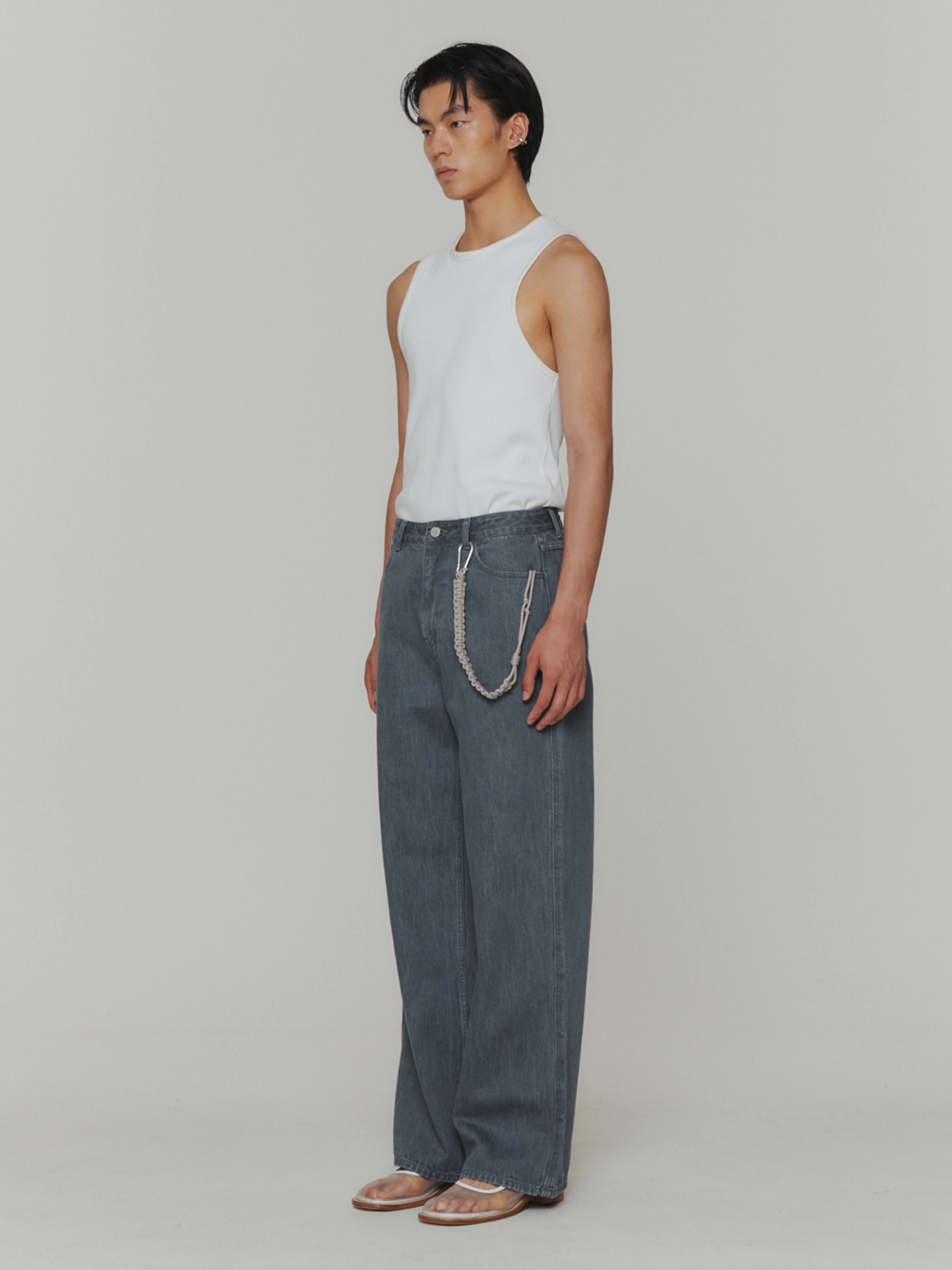 Топ AMOMENTO Round Neck Sleeveless Top White
