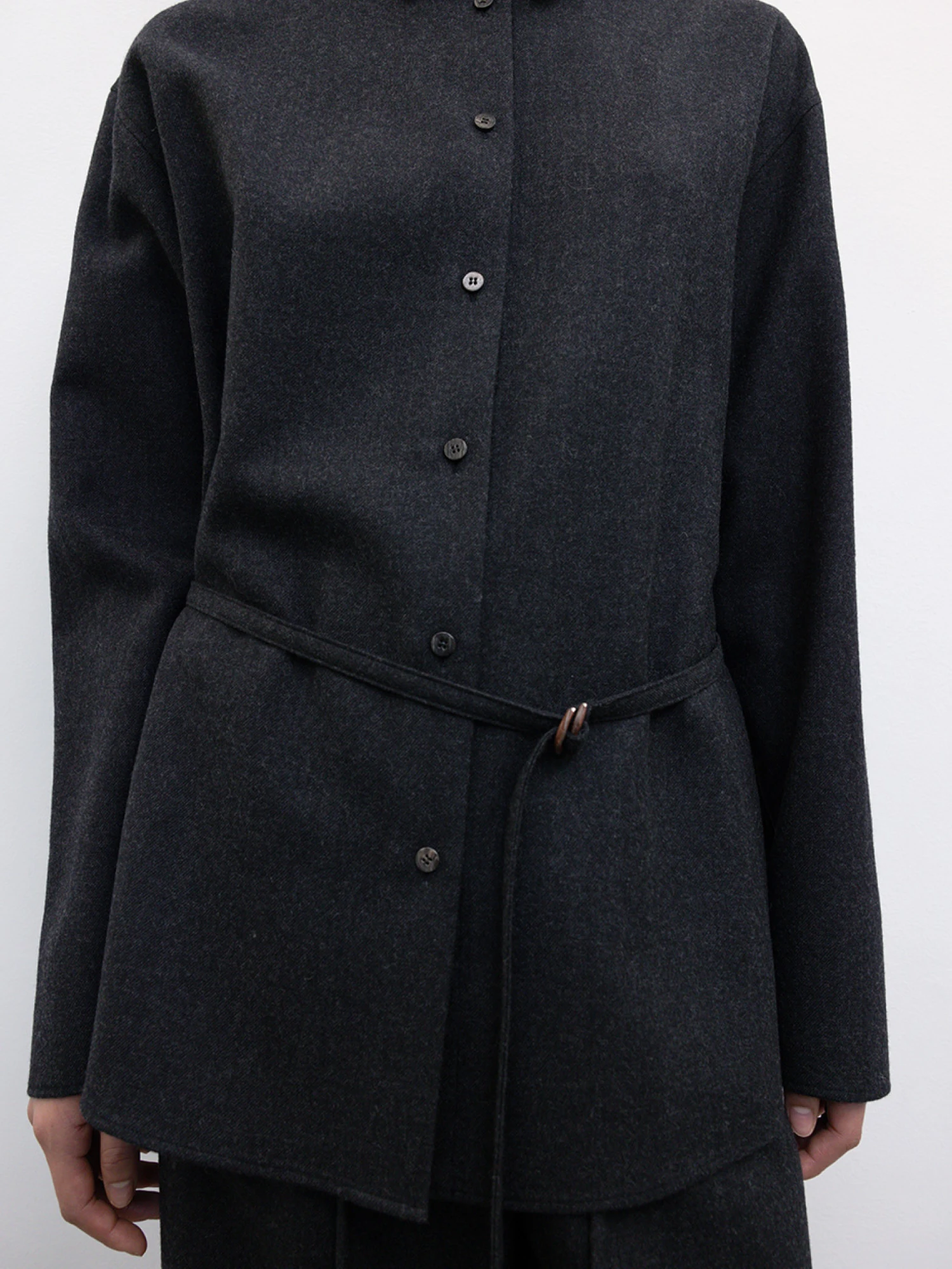 Женская рубашка LE17SEPTEMBRE Oversized Belted Charcoal